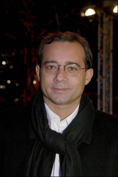 Cérémonie de remise des prix "Les 7 D'Or" à l'Amnesia le 3 novembre 2003 à Paris, France. Jean-Luc Delarue. | Photo : Getty Images