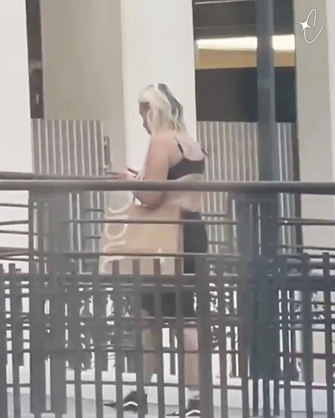 Amanda Bynes seen at a gas station on February 26, 2026 | Source: X/TMZ