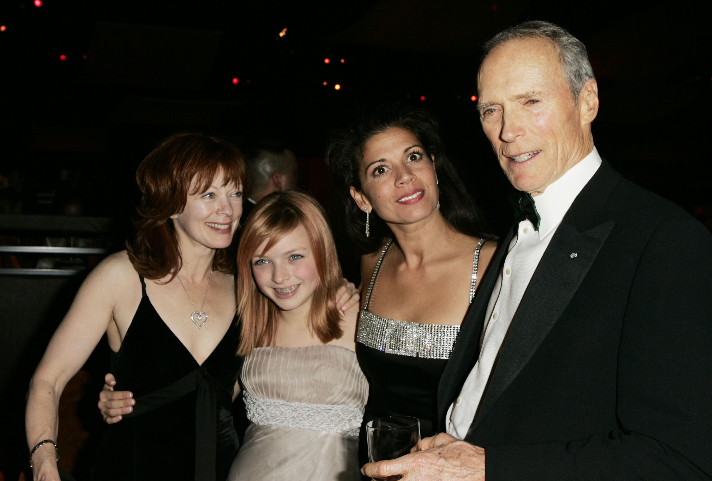 Frances Fisher, Francesca Fisher-Eastwood, Dina Eastwood, and Clint Eastwood at the 77th Annual Academy Awards Governors Ball on February 27, 2005. | Source: Getty Images