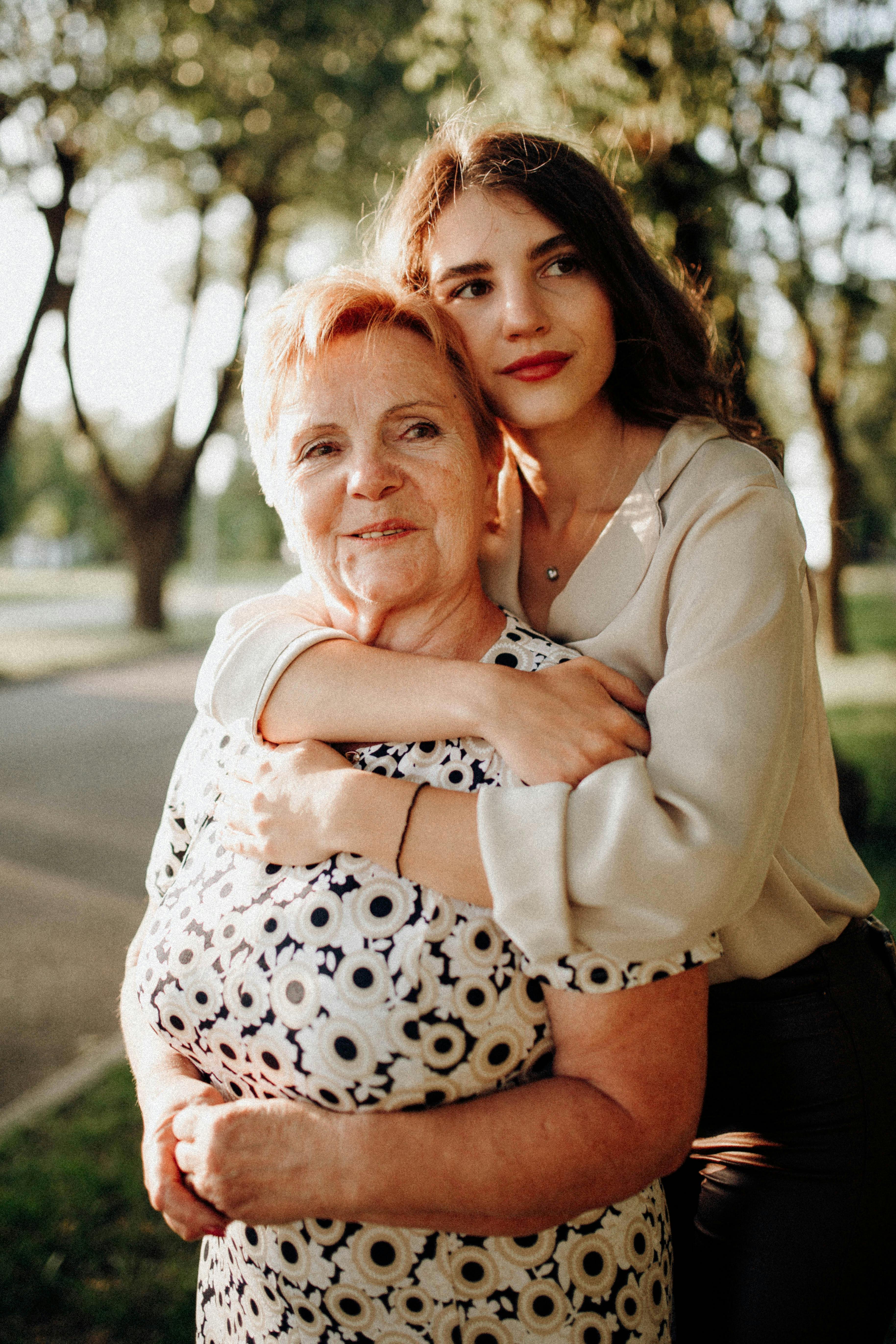 A woman hugging her grandmother | Source: Pexels
