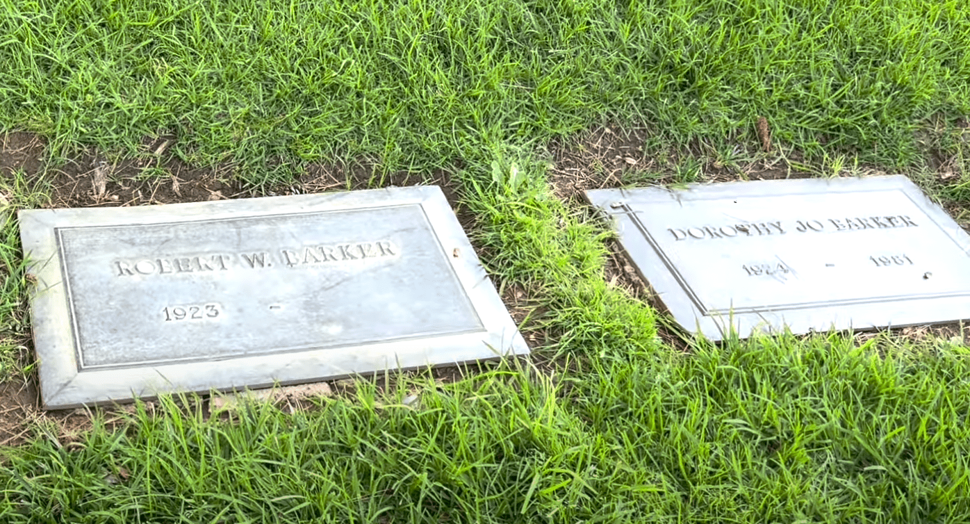 An image of Bob Barker's headstone beside Dorothy Jo's headstone. | Source: YouTube/SCOTT ON TAPE - Your Pop Culture Tour Guide