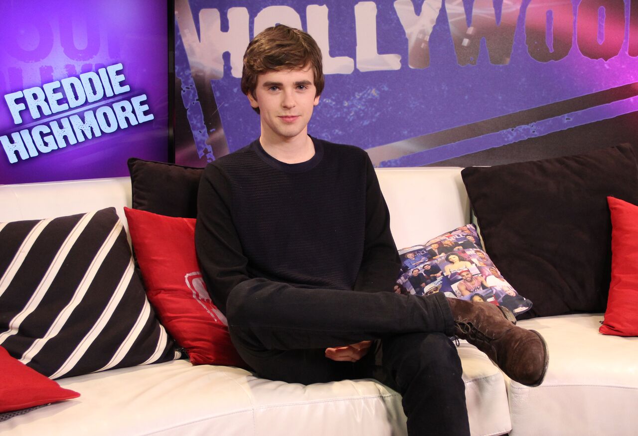 Freddie Highmore visits the Young Hollywood Studio on Mar 3, 2015 in Los Angeles, California | Photo: Getty Images