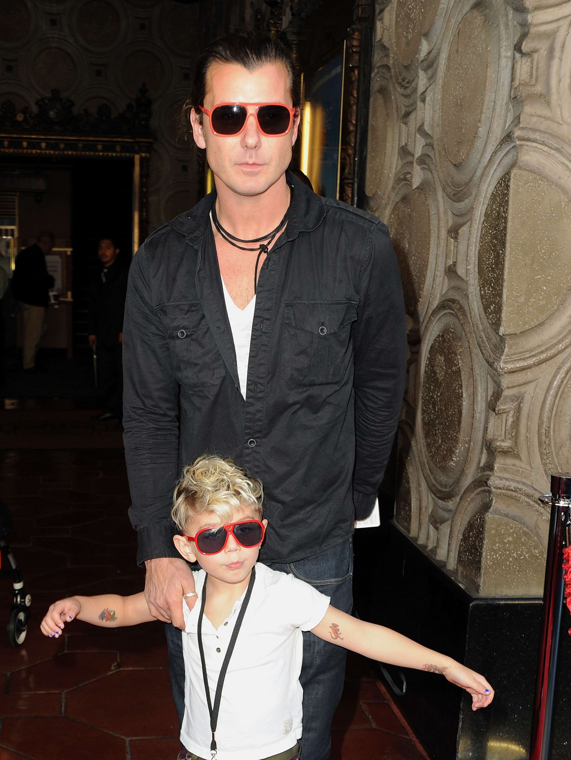 Gavin and Kingston Rossdale at the premiere of "Gnomeo and Juliet" in Hollywood, California on  January 23, 2011 | Source: Getty Images
