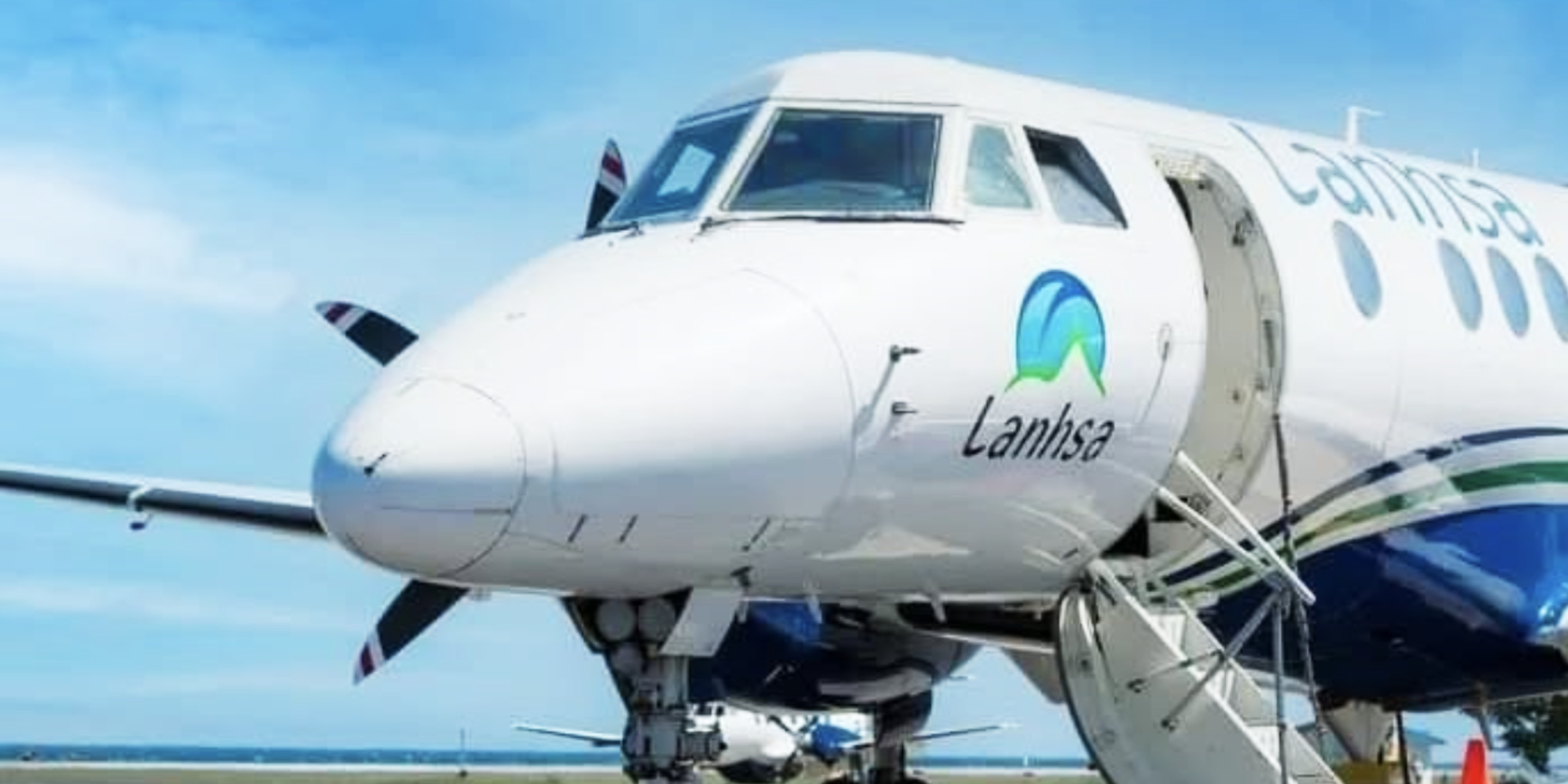 A Lanhsa plane | Source: Instagram/aerolinealanhsa