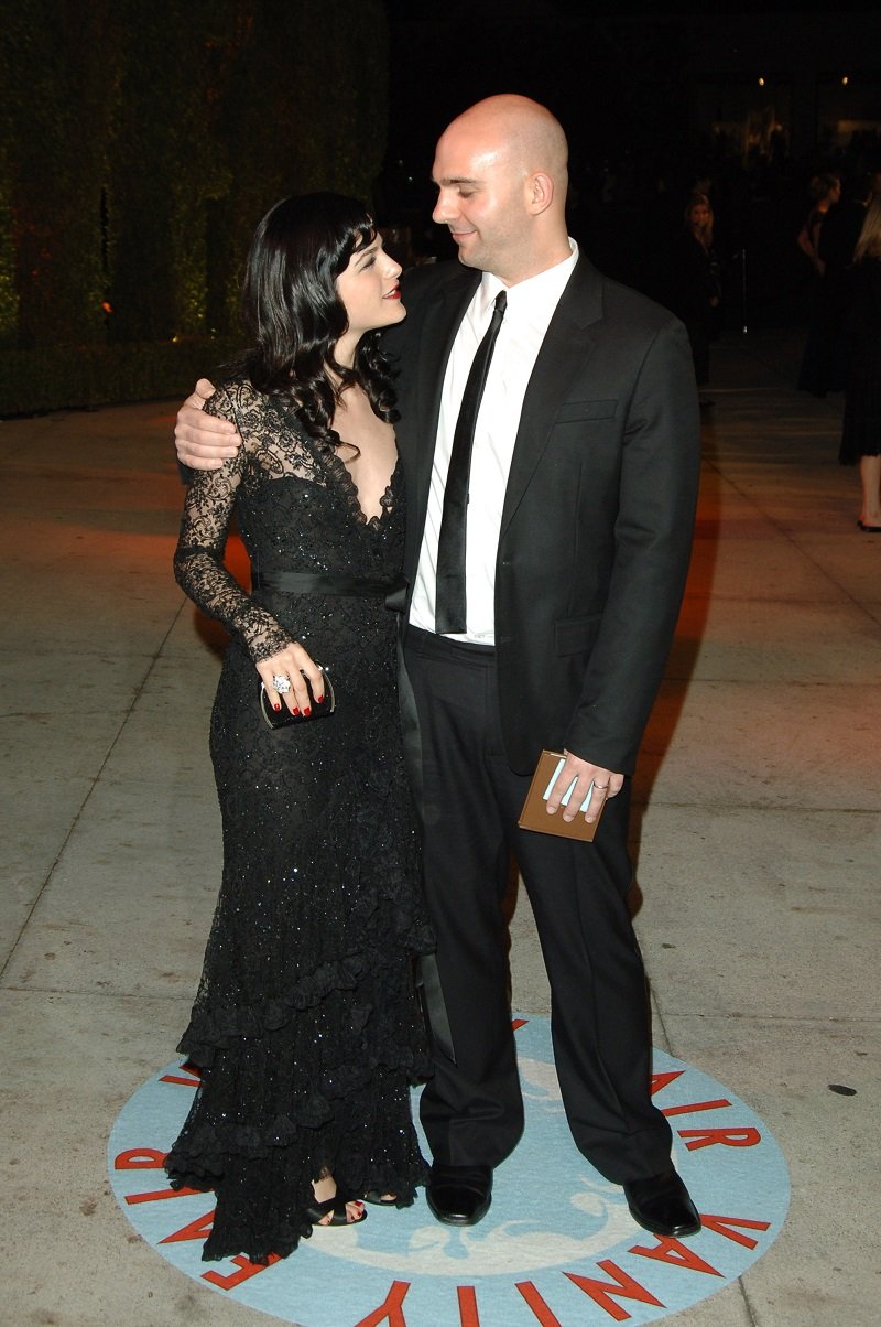 Selma Blair and Ahmet Zappa on March 5, 2006, in West Hollywood, California | Photo: Getty Images