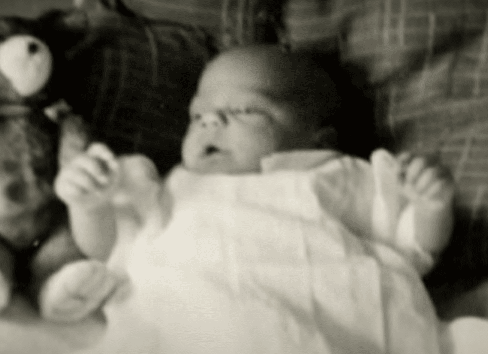 Shirley and John Billy’s firstborn child as a baby. │Source: youtube.com/WJZ
