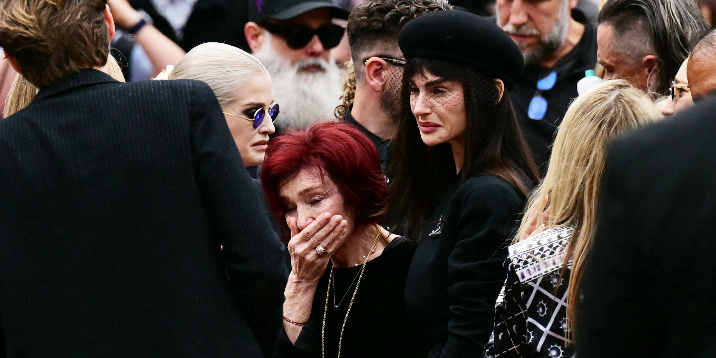 Sharon Osbourne and other family members at Ozzy Osbourne's funeral | Source: Getty Images