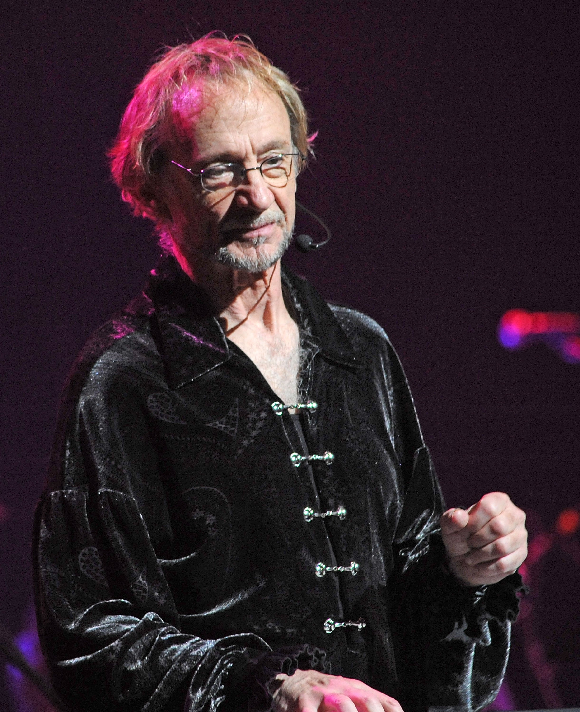 Peter Tork of The Monkees performs at The Beacon Theatre on June 16, 2011 in New York City | Source: Getty Images