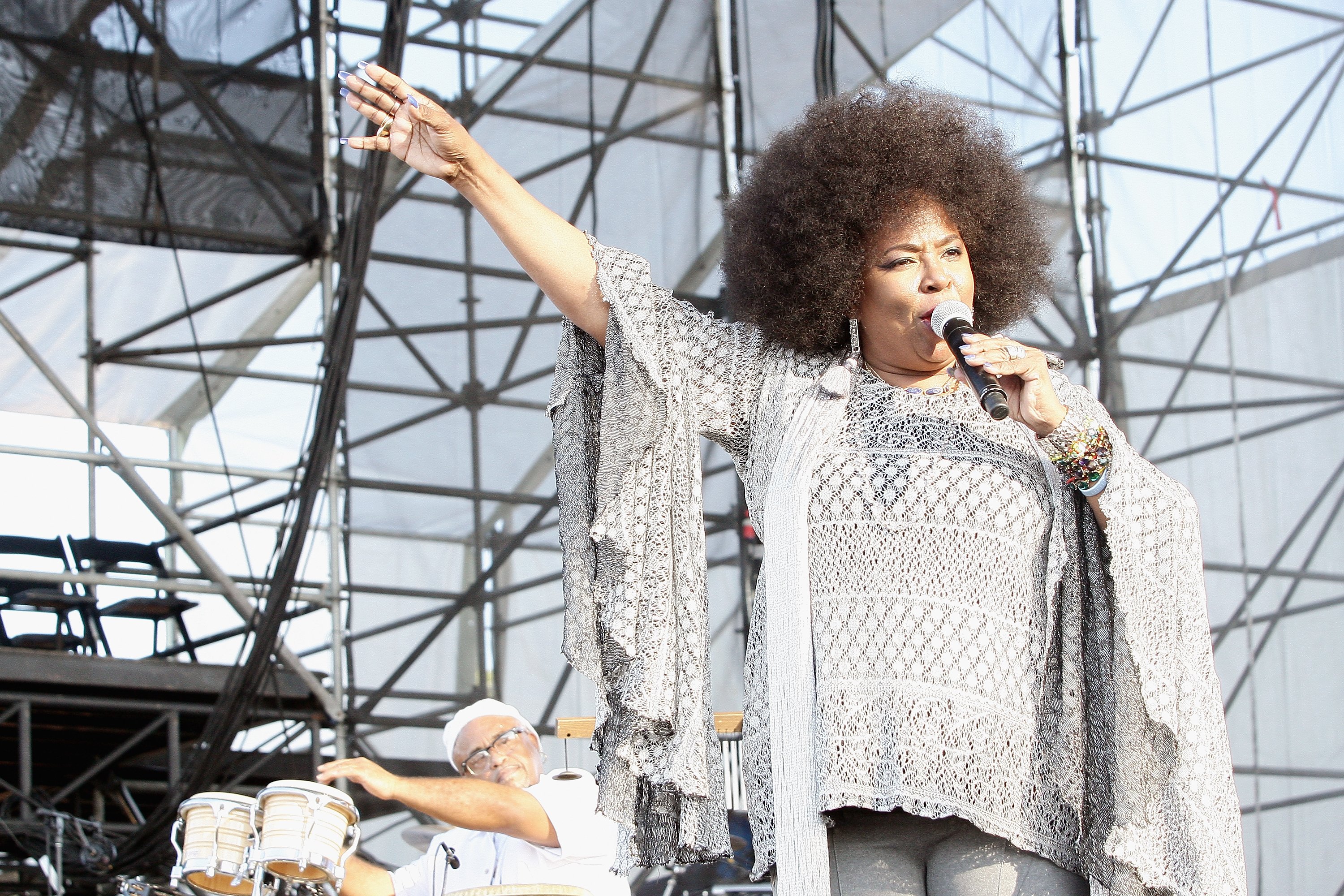 Betty Wright performs on stage at The 12th Annual Jazz In The Gardens Music Festival on March 18, 2017, in Miami Gardens, Florida. | Source: Getty Images.