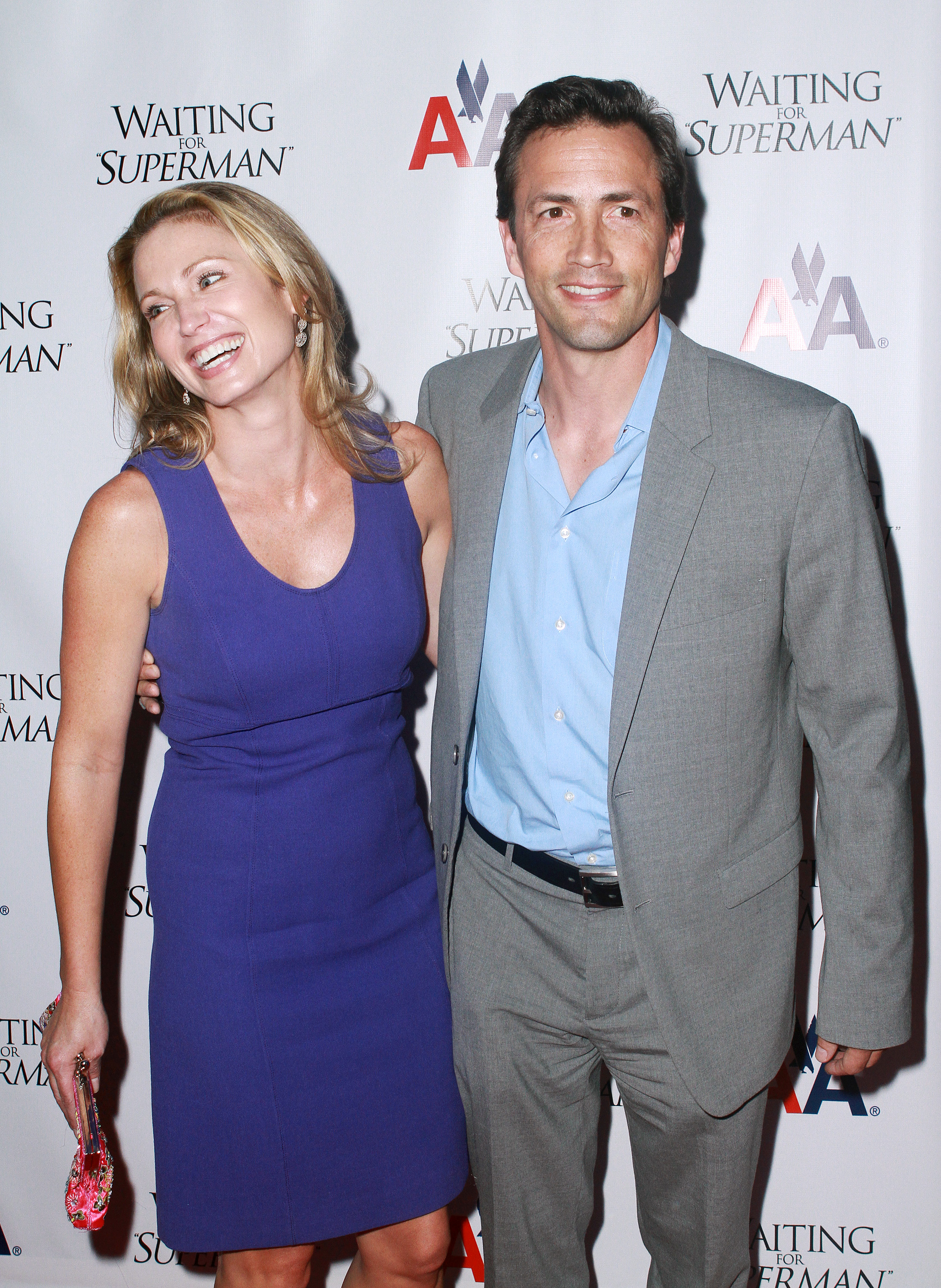 Amy Robach with the actor attending the "Waiting For 'Superman'" premiere on September 22, 2010 | Source: Getty Images