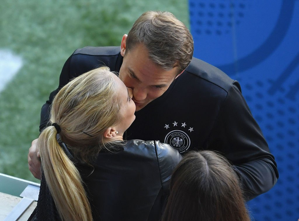 Manuel Neuer und Nina Weiss, UEFA EURO 2016 | Quelle: Getty Images