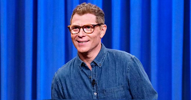 Bobby Flay pictured on "Late Night with Seth Meyers" in 2019. | Photo: Getty Images