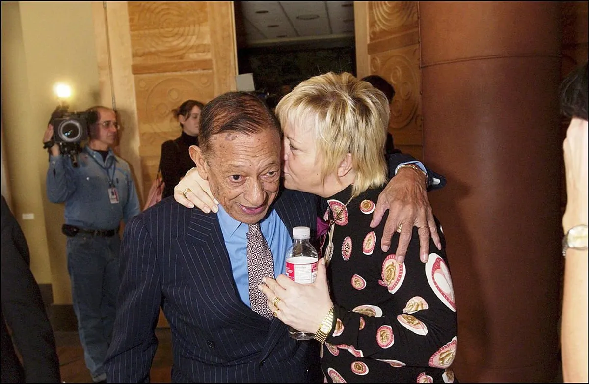 Henri Salvador et son épouse Catherine Salvador, en 2006. | Photo : Getty Images