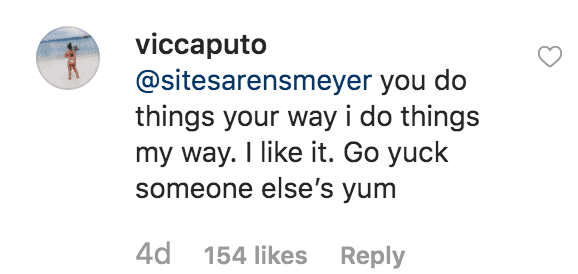 A fan criticizes the tips in Victoria Caputo's makeup tutorial video | Source: instagram.com/viccaputo