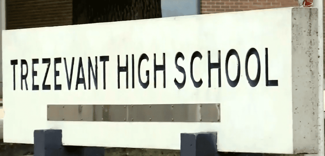 School sign. | Photo: YouTube/WZDX News