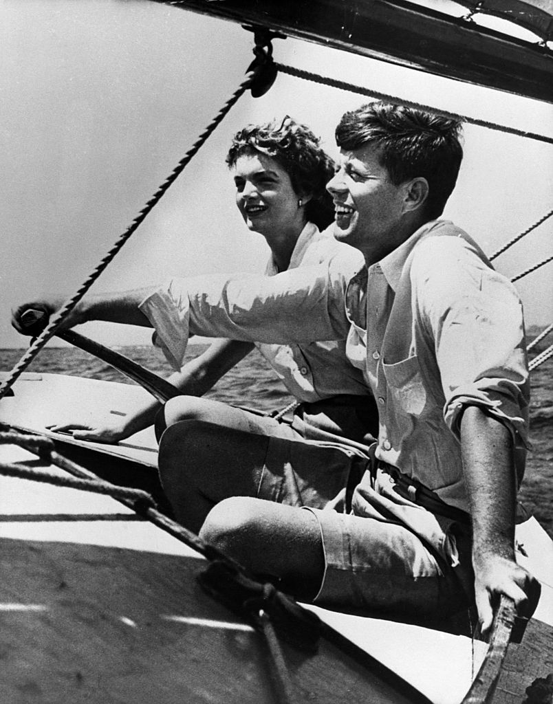 Jackie Lee Bouvier and John F. Kennedy in 1950. | Source: © CORBIS/Corbis/Getty Images