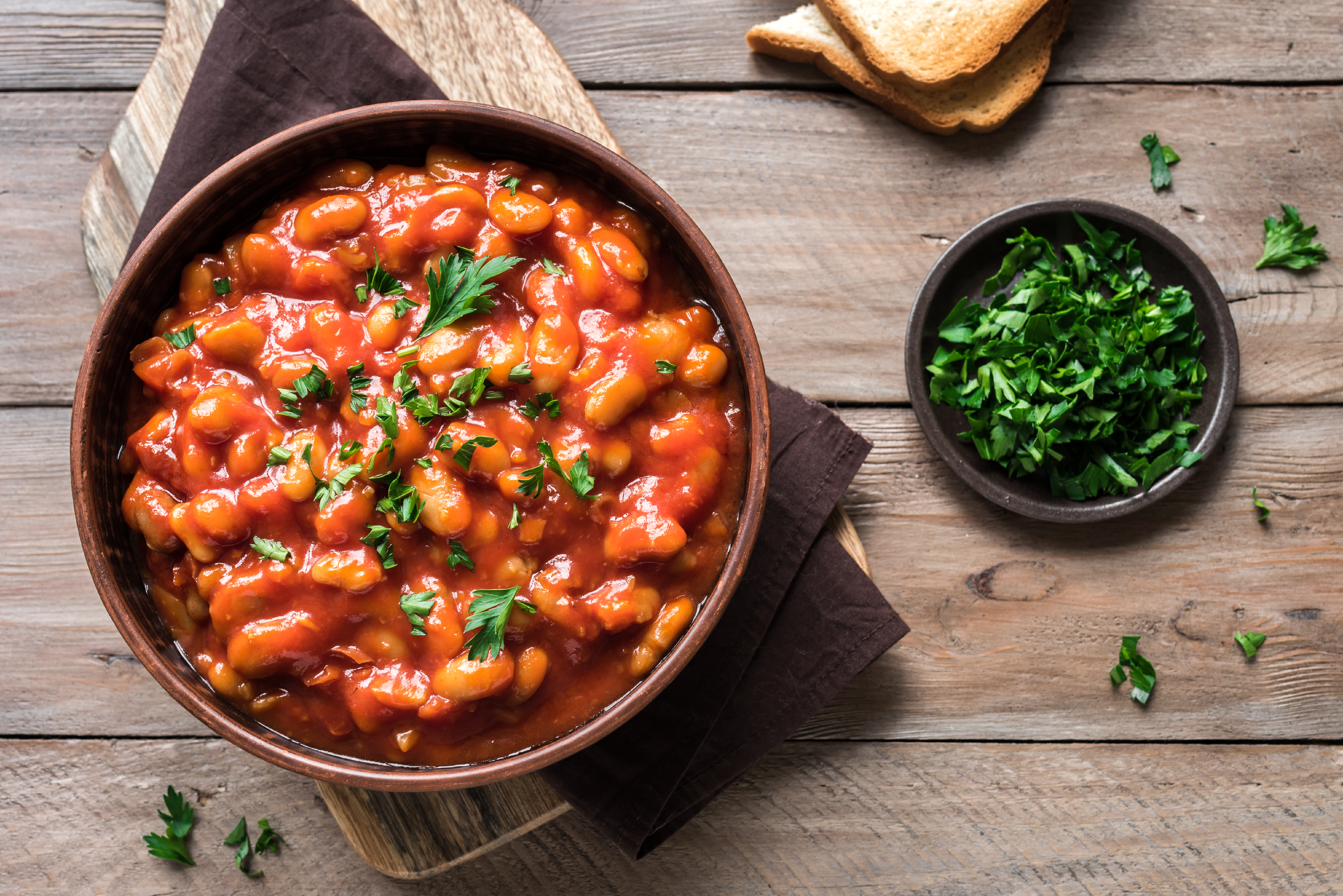 Vegetarian recipe with kidney beans and vegetables. | Source: Shutterstock