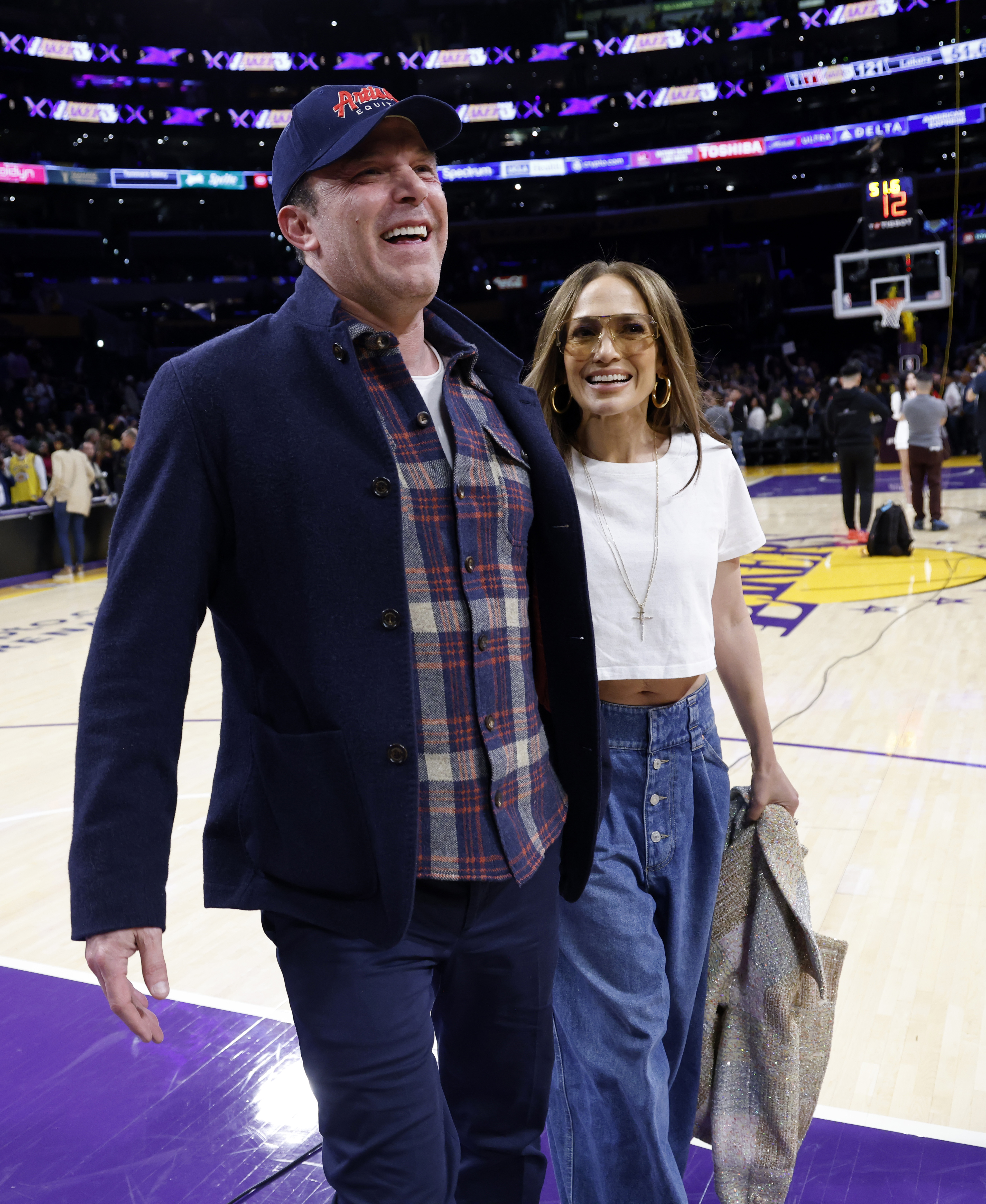 Jennifer Lopez and Ben Affleck at a Lakers vs. Warriors basketball game at the Crypto.com Arena on March 16, 2024 in Los Angeles, California | Source: Getty Images