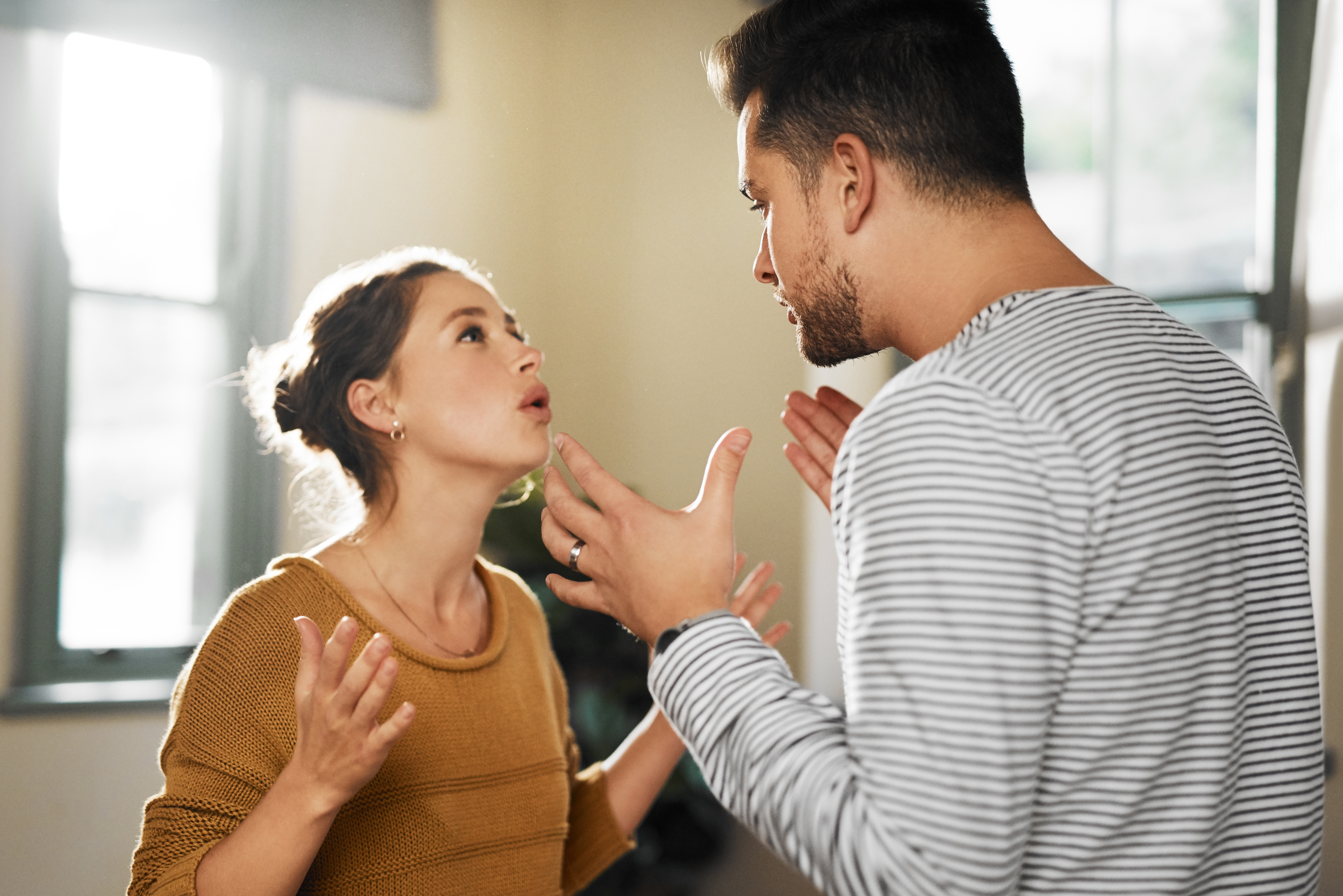 A couple is pictured having an argument | Source: Getty Images