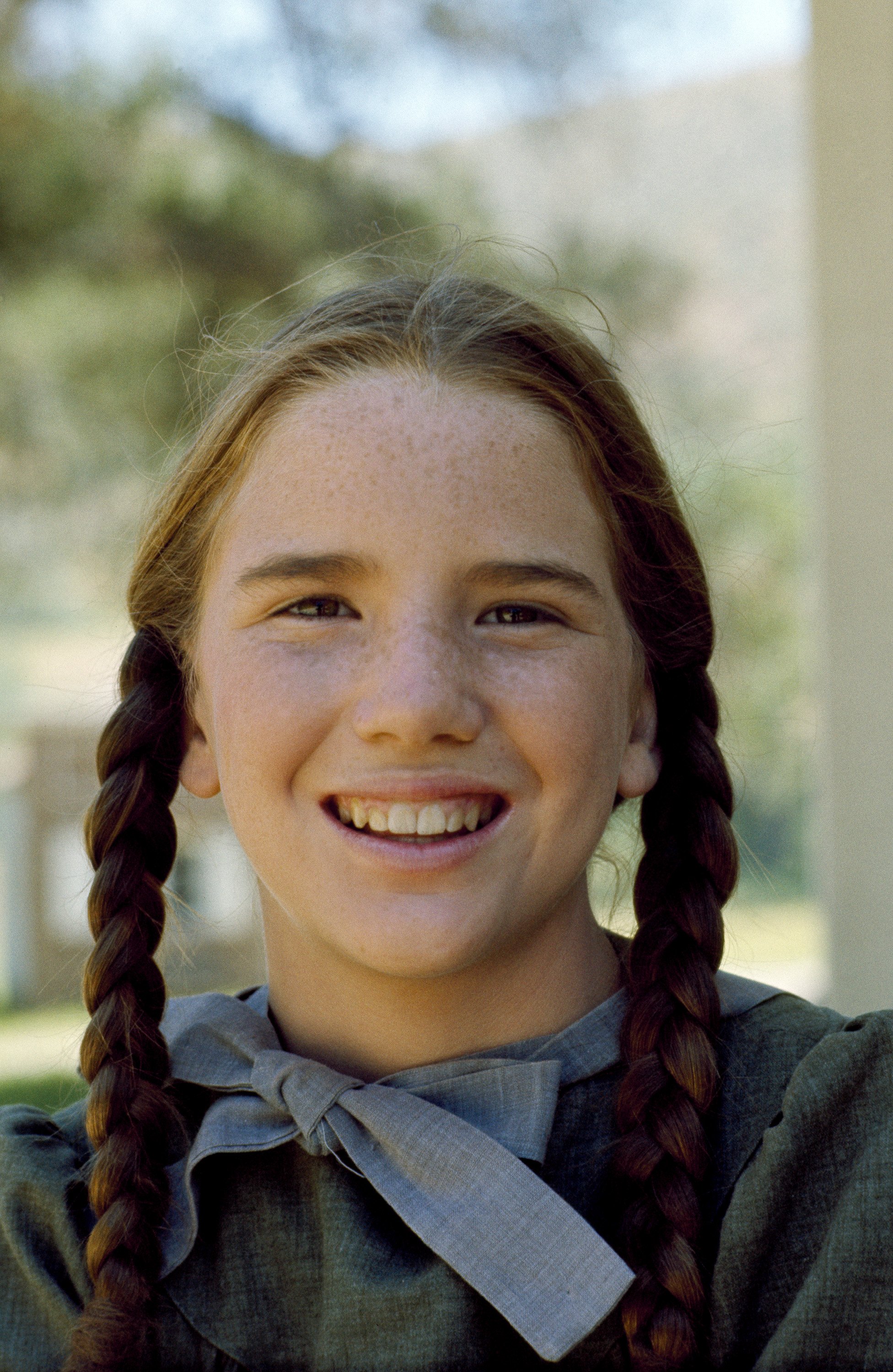 Melissa Gilbert as Laura Elizabeth Ingalls Wilder on the set of "Little House On The Prairie" | Source: Getty Images