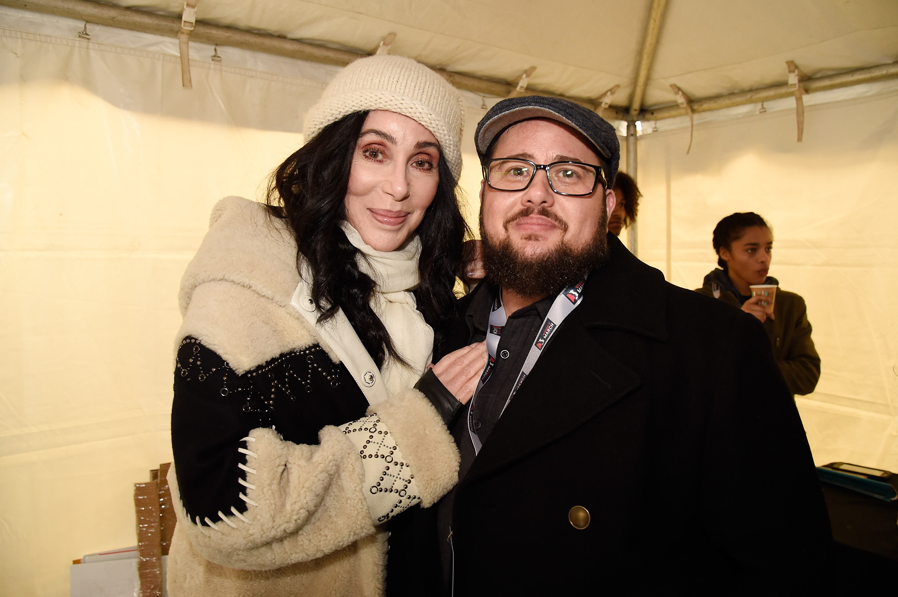 Cher and Chaz Bono attend the Women’s March in Washington, DC on January 21, 2017. | Source: Getty Images