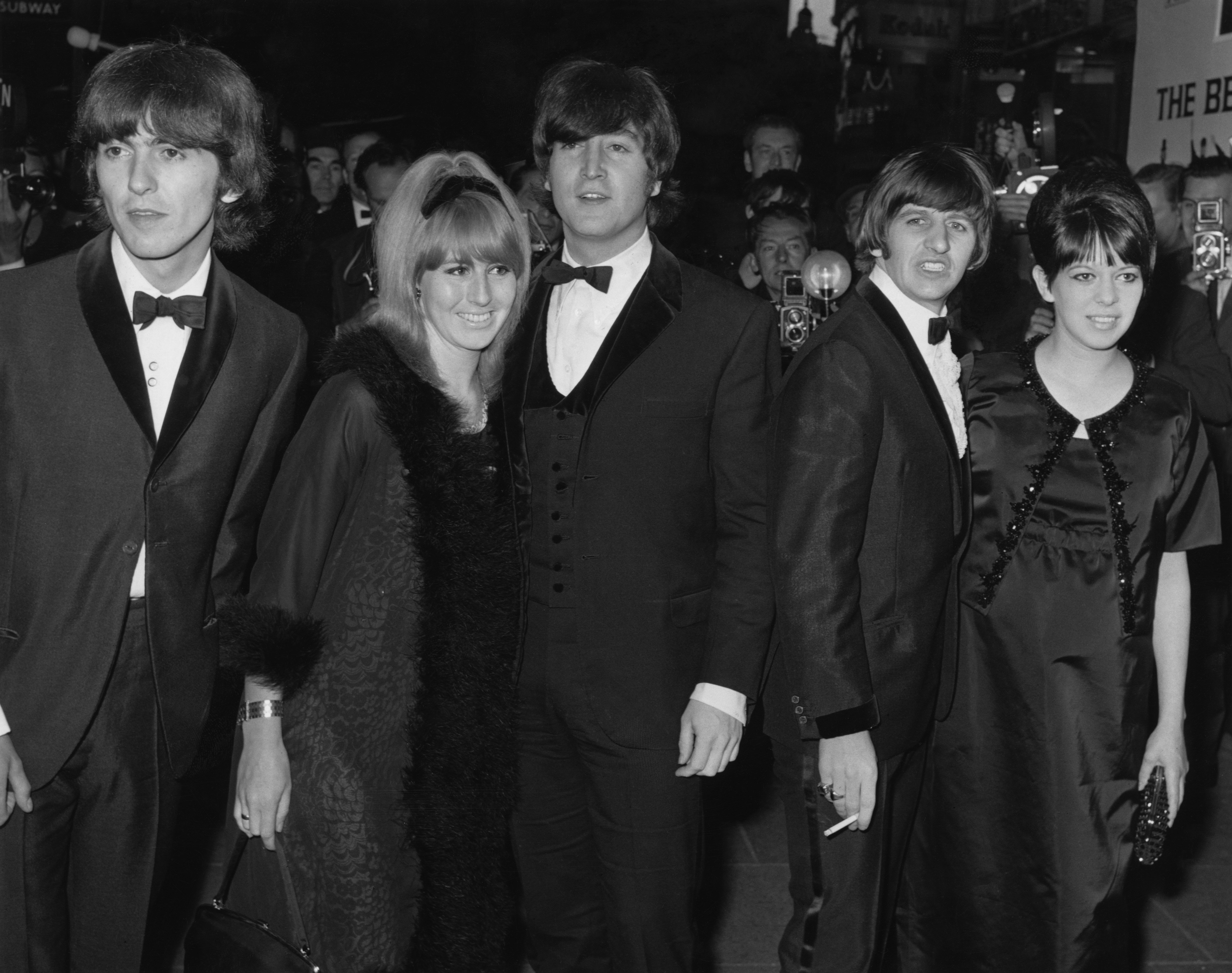 George Harrison, John Lennon and his wife Cynthia, and Ringo Starr and his wife Maureen on July 29, 1965 | Source: Getty Images