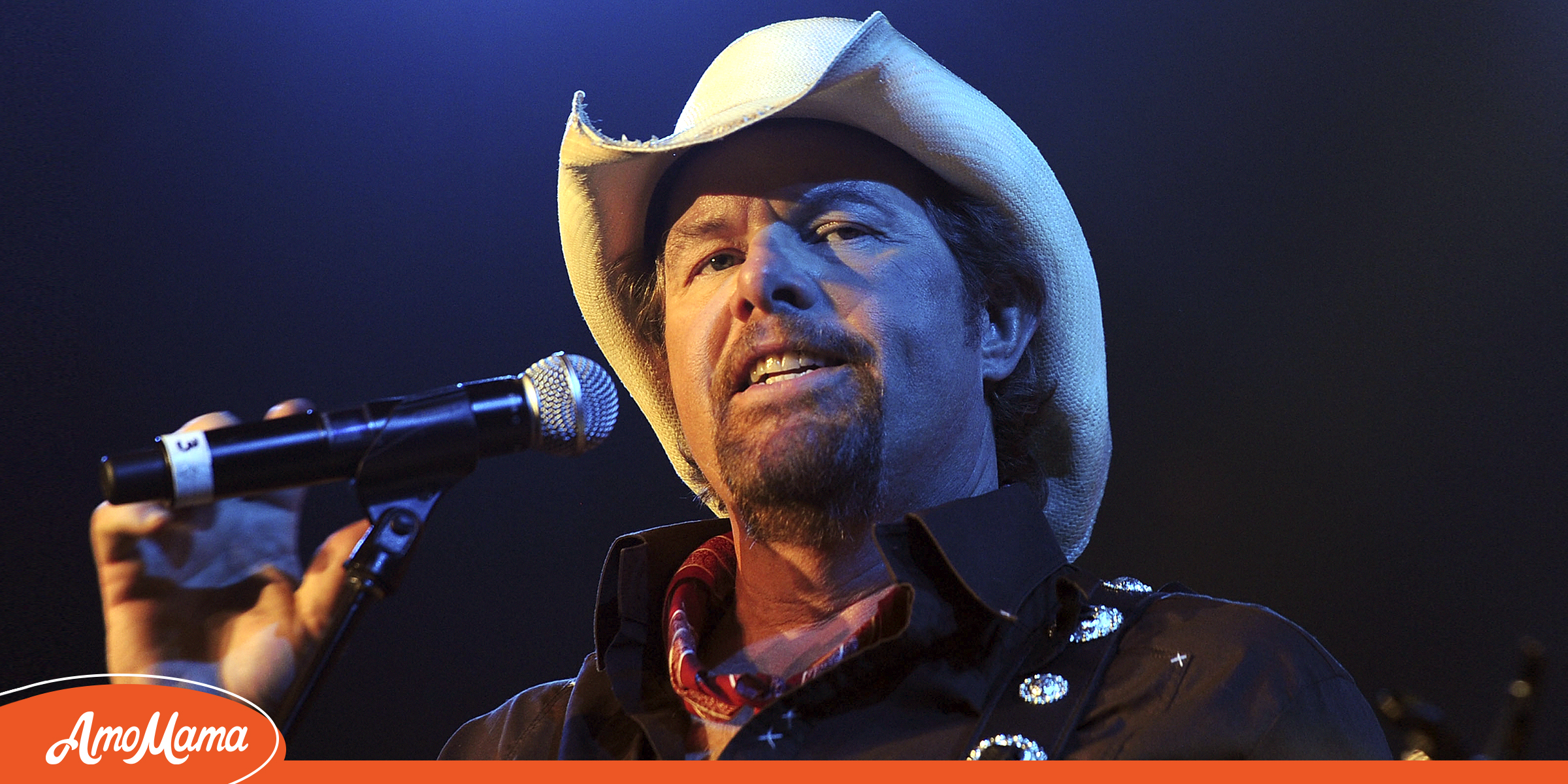 Fans Claim Toby Keith Looks ‘So Thin’ & ‘Nothing like He Once Did’ — Wife Stands by Him as She Did Years Ago