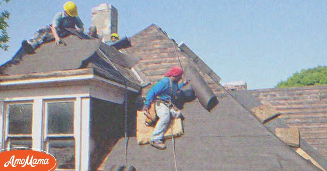 Vanessa hired a group of men to fix her roof. | Source: Imagebb