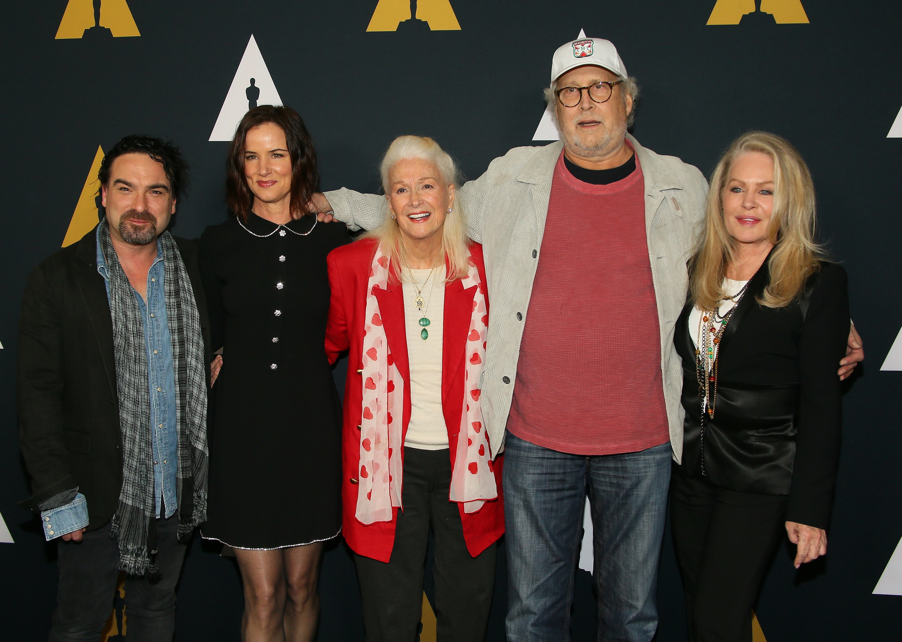 Johnny Galecki, Juliette Lewis, Diane Ladd, Chevy Chase, and Beverly D'Angelo at the Academy of Motion Picture Arts and Sciences 30th Anniversary Screening of "National Lampoons Christmas Vacation" in Beverly Hills, California, on December 12, 2019 | Source: Getty Images