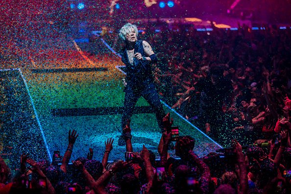 le groupe pop rock Indochine en tournée au stade Pierre-Mauroy de Lille le 22 juin 2019. |Photo : Getty Images le groupe pop rock Indochine en tournée au stade Pierre-Mauroy de Lille le 22 juin 2019. |Photo : Getty Images