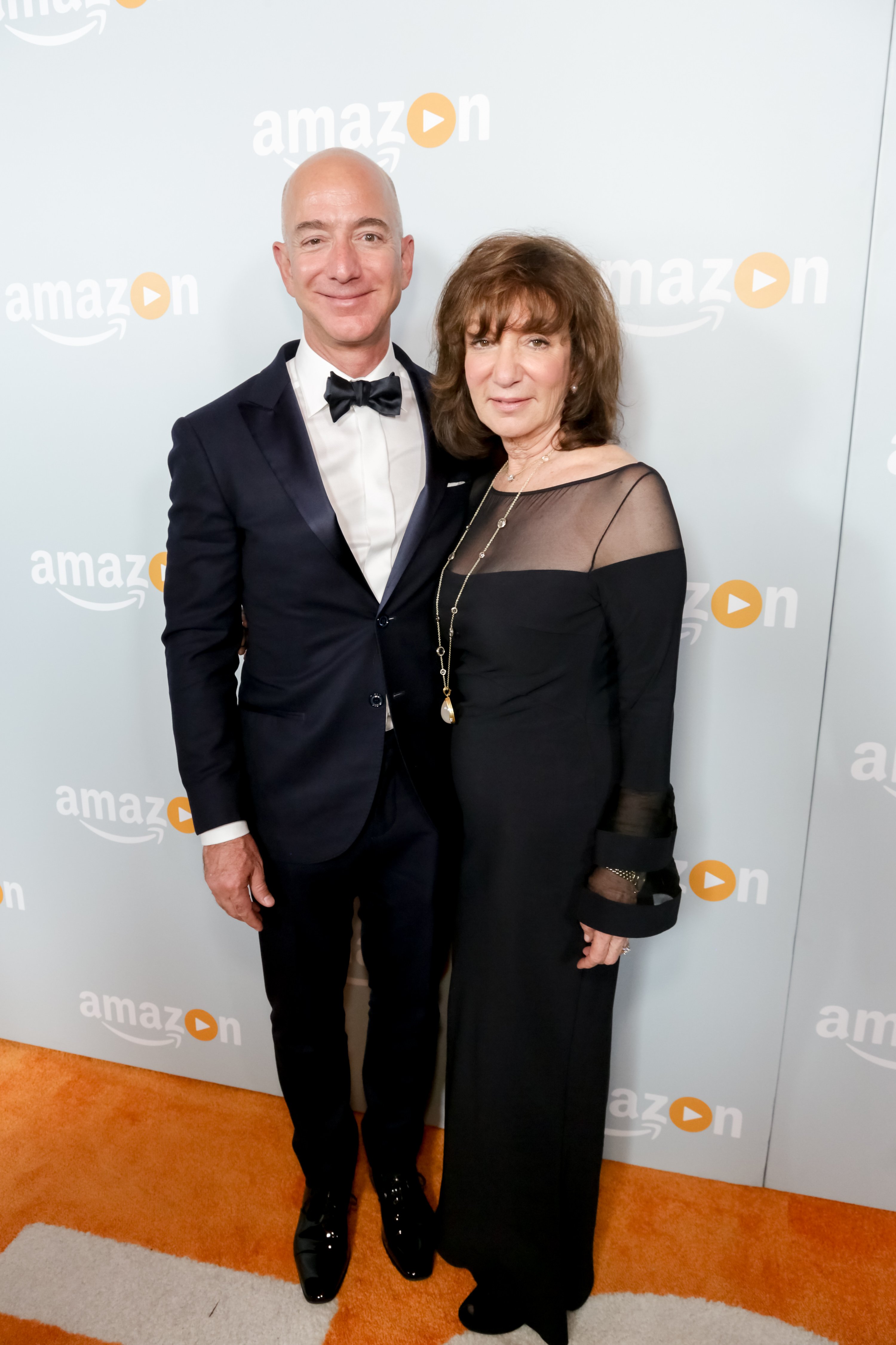 Jeff Bezos and Jacklyn Bezos are photographed as they arrive at Amazon's Emmy Celebration at the Sunset Tower Hotel on September 18, 2016, in West Hollywood | Source: Getty Images