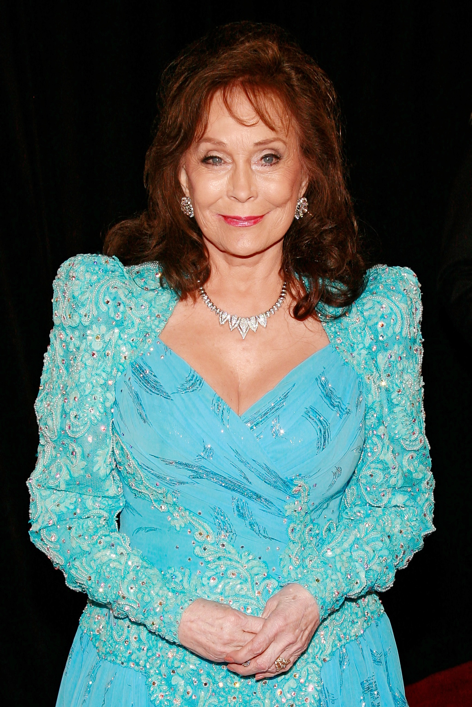 Loretta Lynn arrives at the 39th Annual Songwriters Hall of Fame Induction Ceremony at the Marriott Marquis in New York, on June 19, 2008. | Source: Getty Images