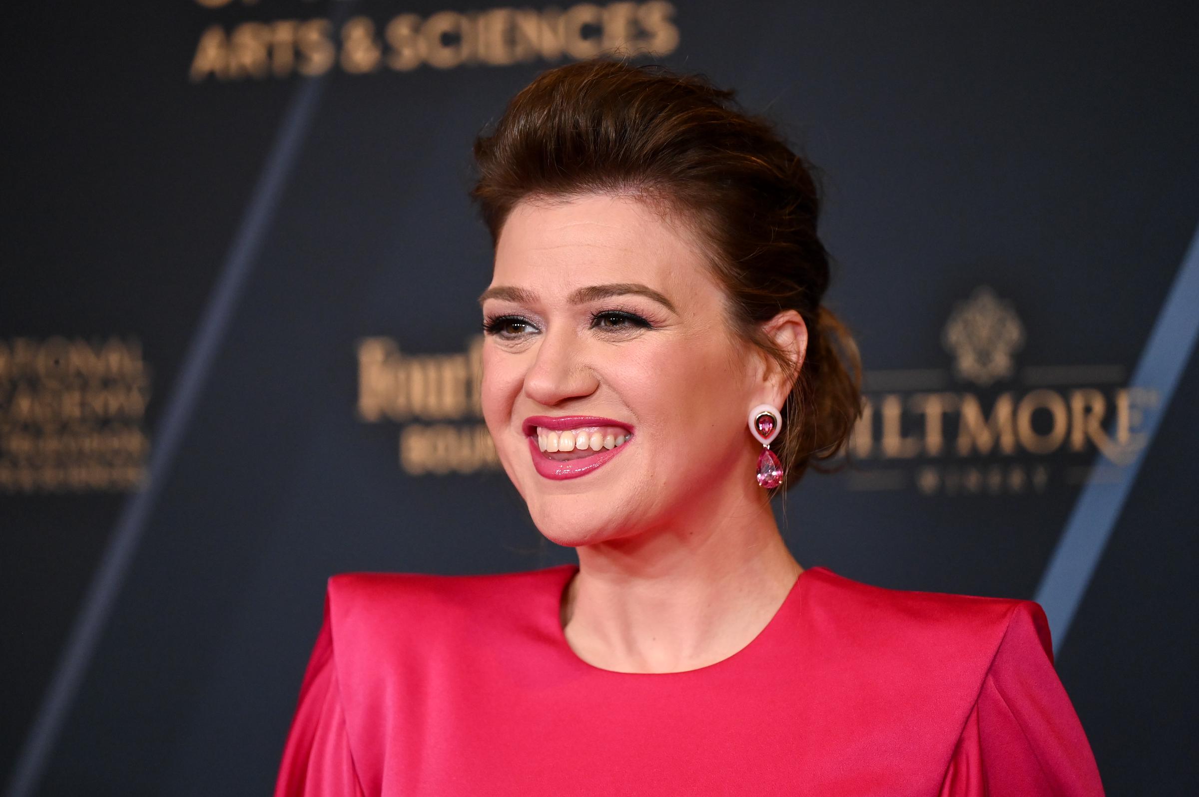Kelly Clarkson at the 51st Daytime Emmy Awards in Los Angeles, California on June 7, 2024 | Source: Getty Images