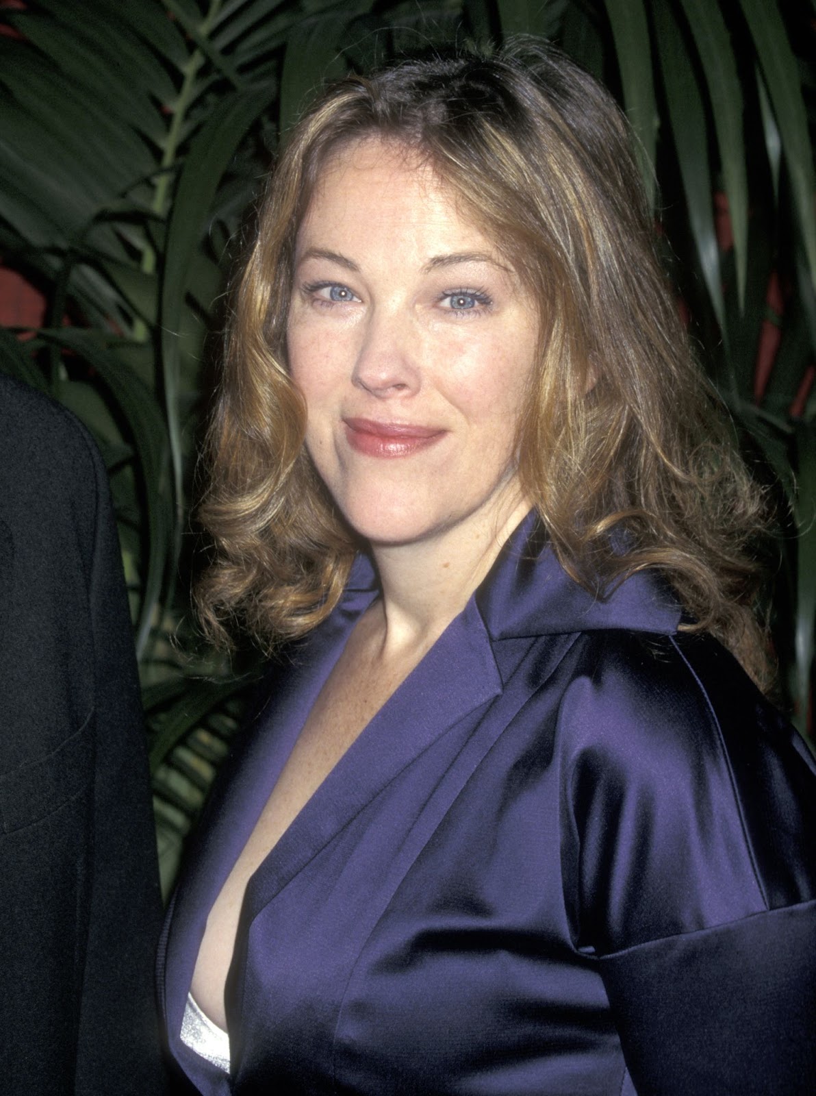 Catherine O'Hara at the 69th Annual Academy Awards Nominees Luncheon on March 11, 1997, in Beverly Hills, California. By this time, O'Hara had already established herself as a versatile actress, celebrated for her unique comedic talents. | Source: Getty Images