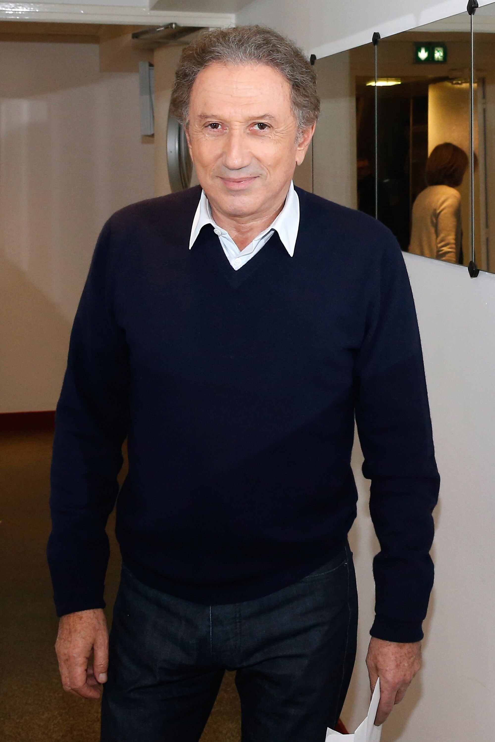 Michel Drucker au Pavillon Gabriel le 13 octobre 2015 à Paris, France. | Photo : Getty Images