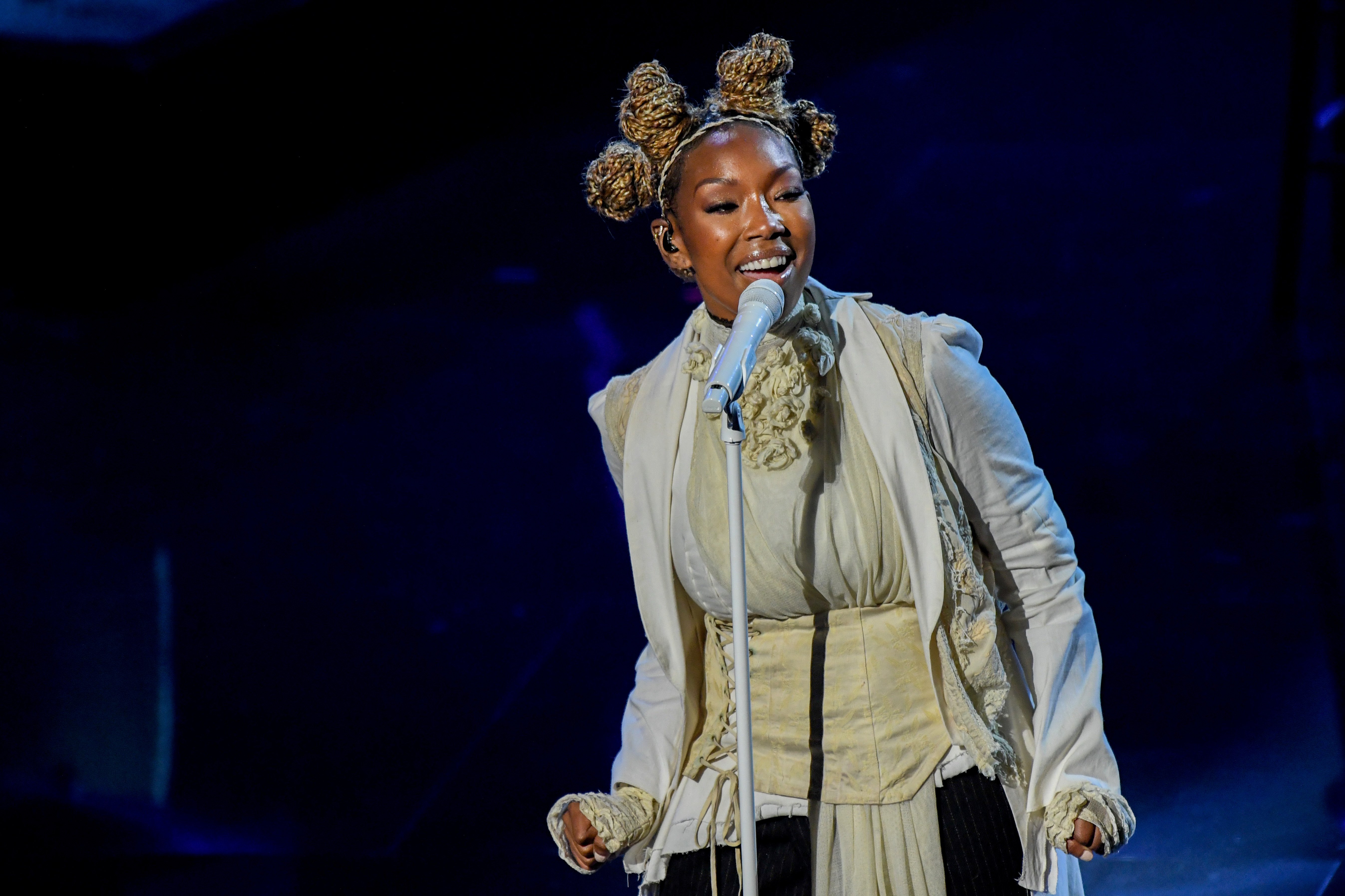 Brandy pictured during a performance at the 2020 Billboard Music Awards at the Dolby Theatre on October 14, 2020, Los Angeles, CA. | Source: Getty Images