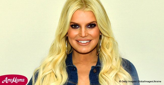Jessica Simpson shares an old snap with her younger sister. They look completely unrecognizable