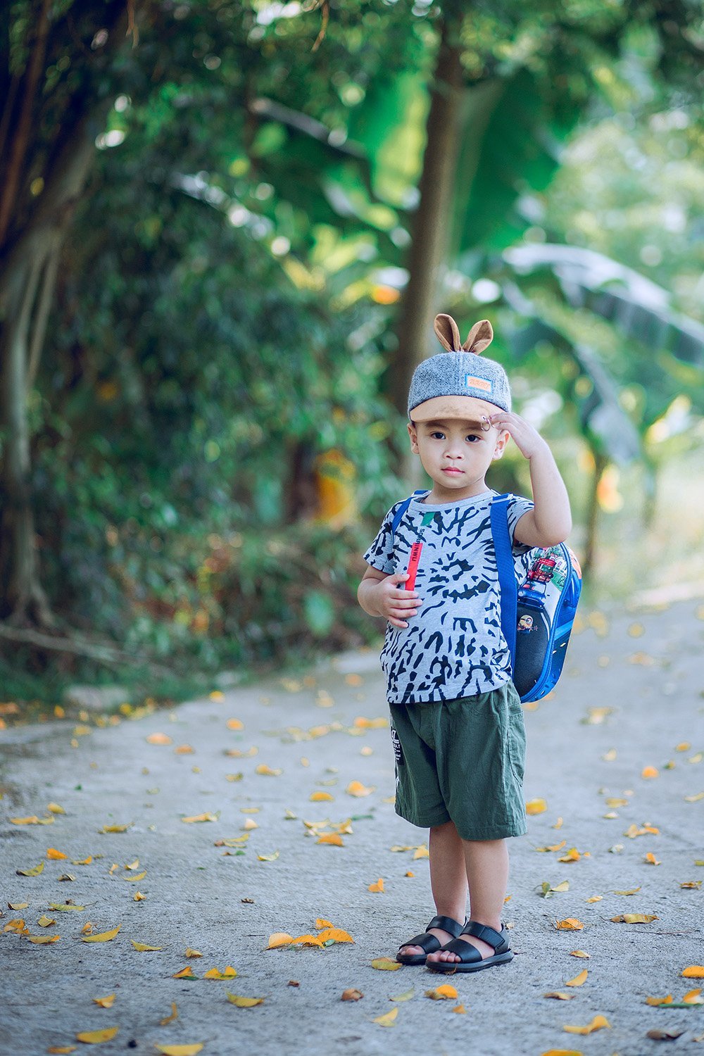 Boy with a hat. I Image: Pexels.