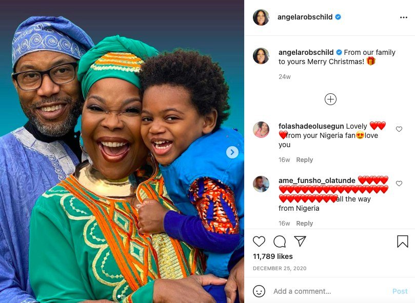 Angela Robinson's family portrait on Instagram | Photo: Instagram/ angelarobschild