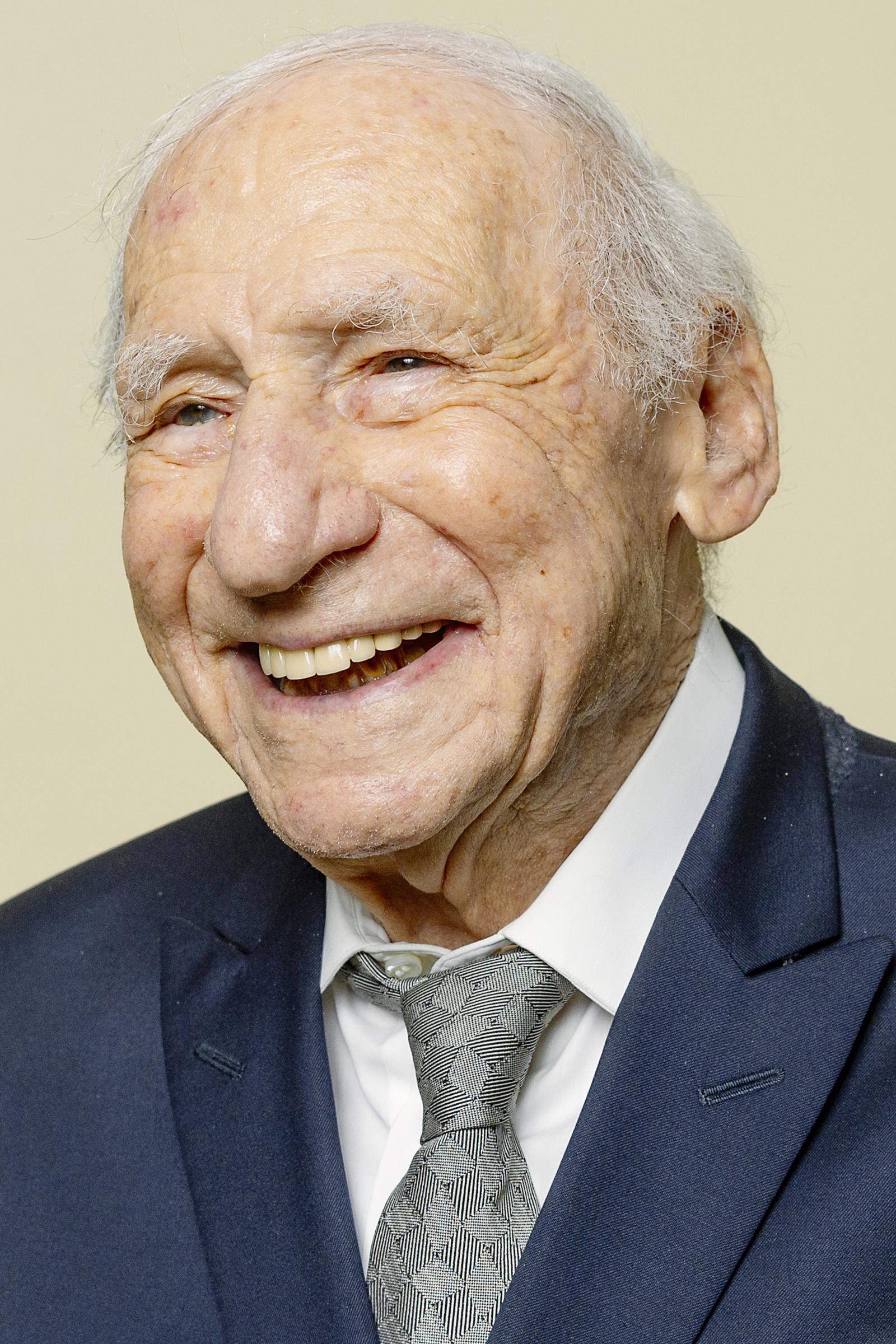 Mel Brooks poses for a portrait at the 2024 Peabody Awards on June 09, 2024 | Source: Getty Images