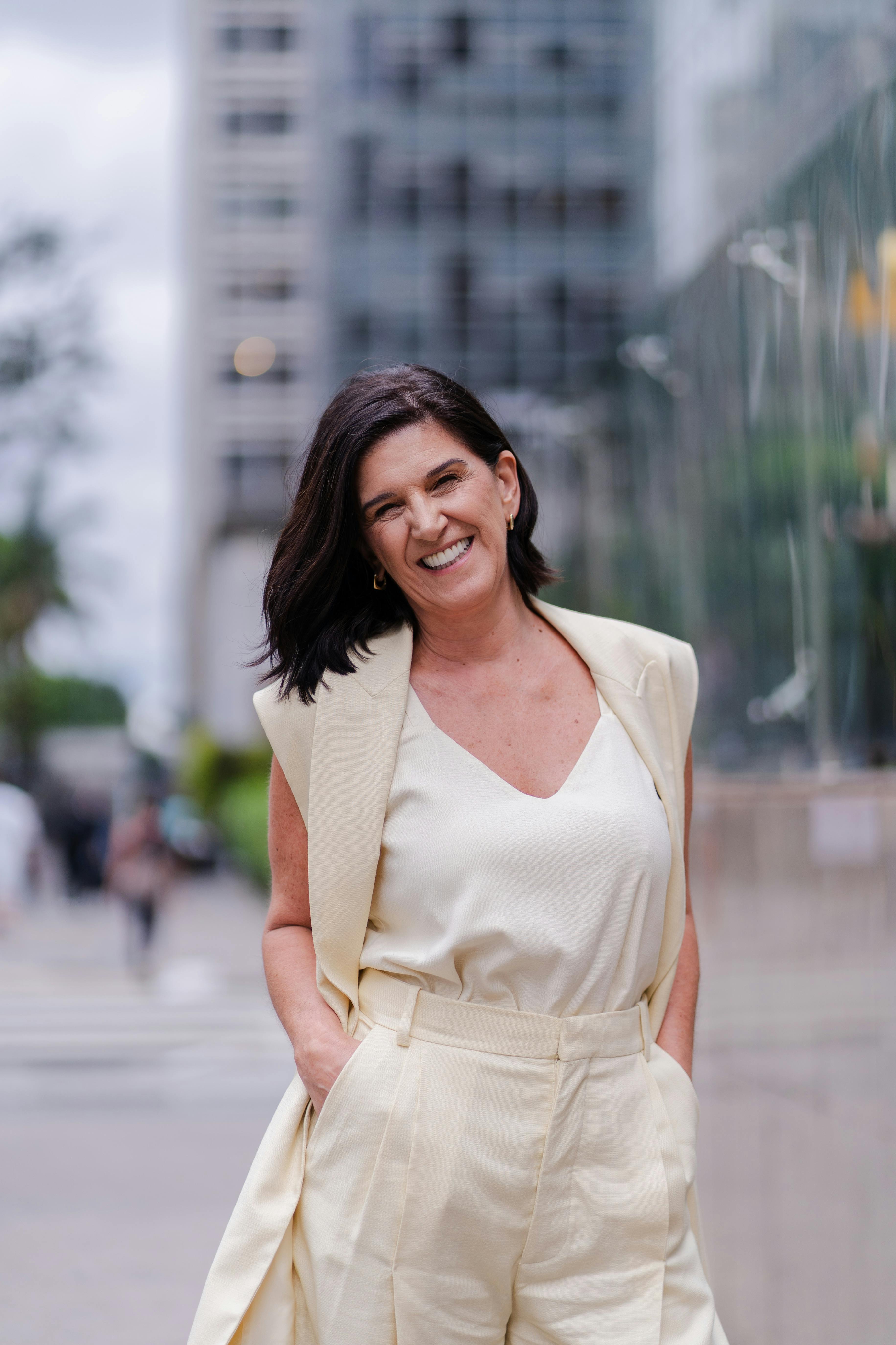 A middle-aged woman | Source: Pexels