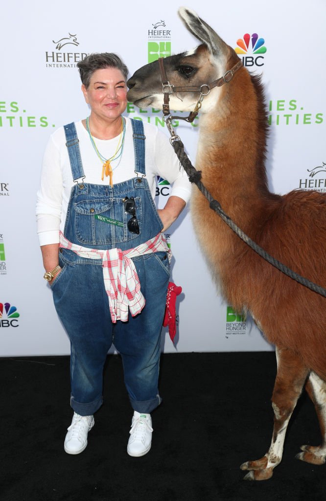 Mindy Cohn attends "Beyond Hunger: West Meets East" brought to you by NBC Universal and Heifer International at NBC Universal Lot on October 1, 2017 | Getty Imaages