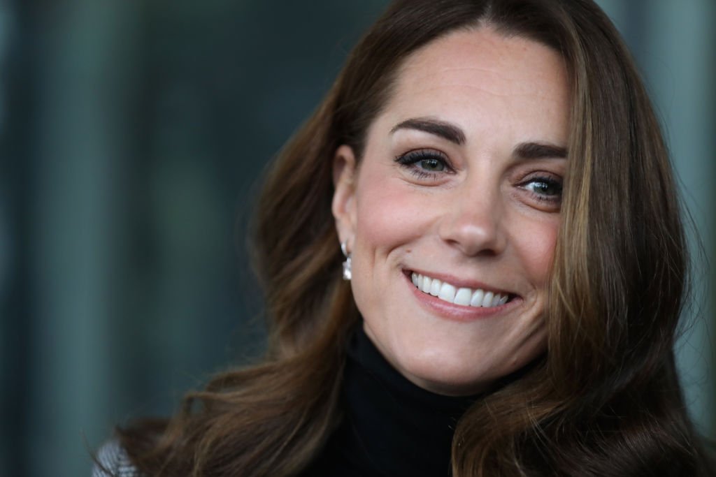 Kate, duquesa de Cambridge, llega a Basildon Sporting Village el 30 de octubre de 2018 en Londres, Inglaterra. | Foto: Getty Images Kate, duquesa de Cambridge, llega a Basildon Sporting Village el 30 de octubre de 2018 en Londres, Inglaterra. | Foto: Getty Images