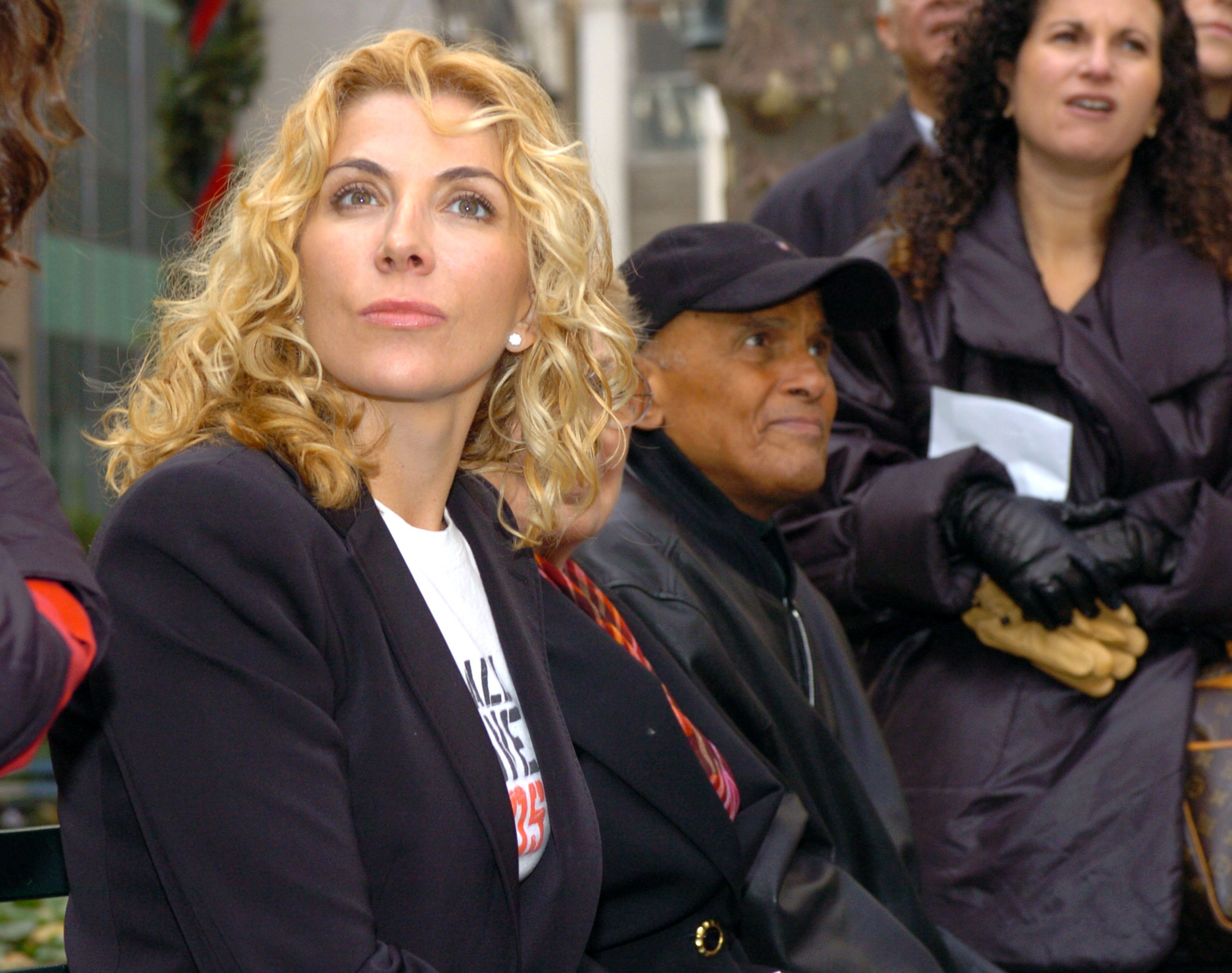 Natasha Richardson and Harry Belafonte at Bryant Park on December 1, 2005 in Manhattan, New York / Source: Getty Images