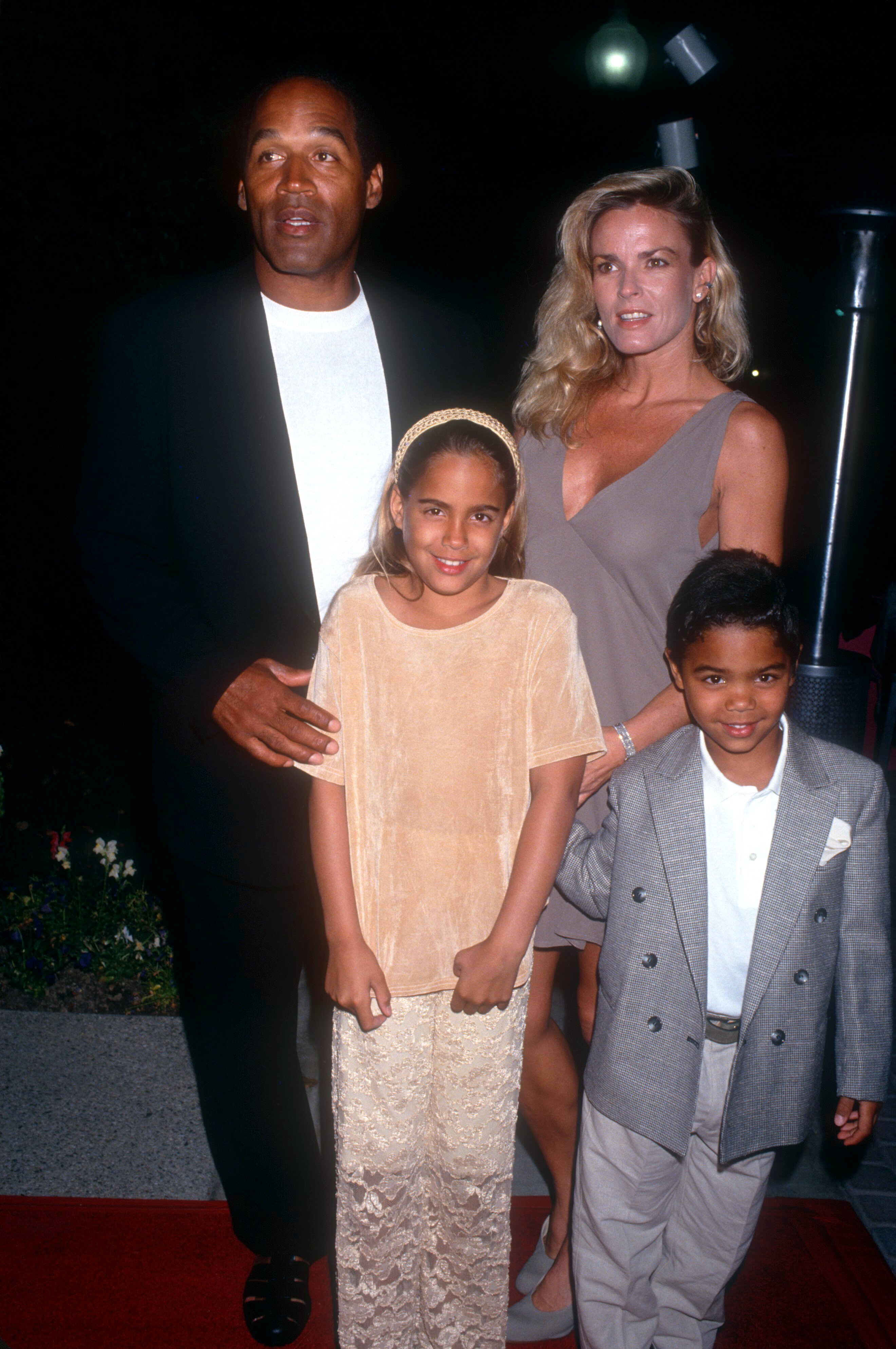O.J. Simpson and Nicole Brown Simpson with their kids, Sydney and Justin, during the "Naked Gun 33 1/3: The Final Insult" Hollywood Premiere on March 16, 1994 at the Paramount Studios in Hollywood, California. | Source: Getty Images