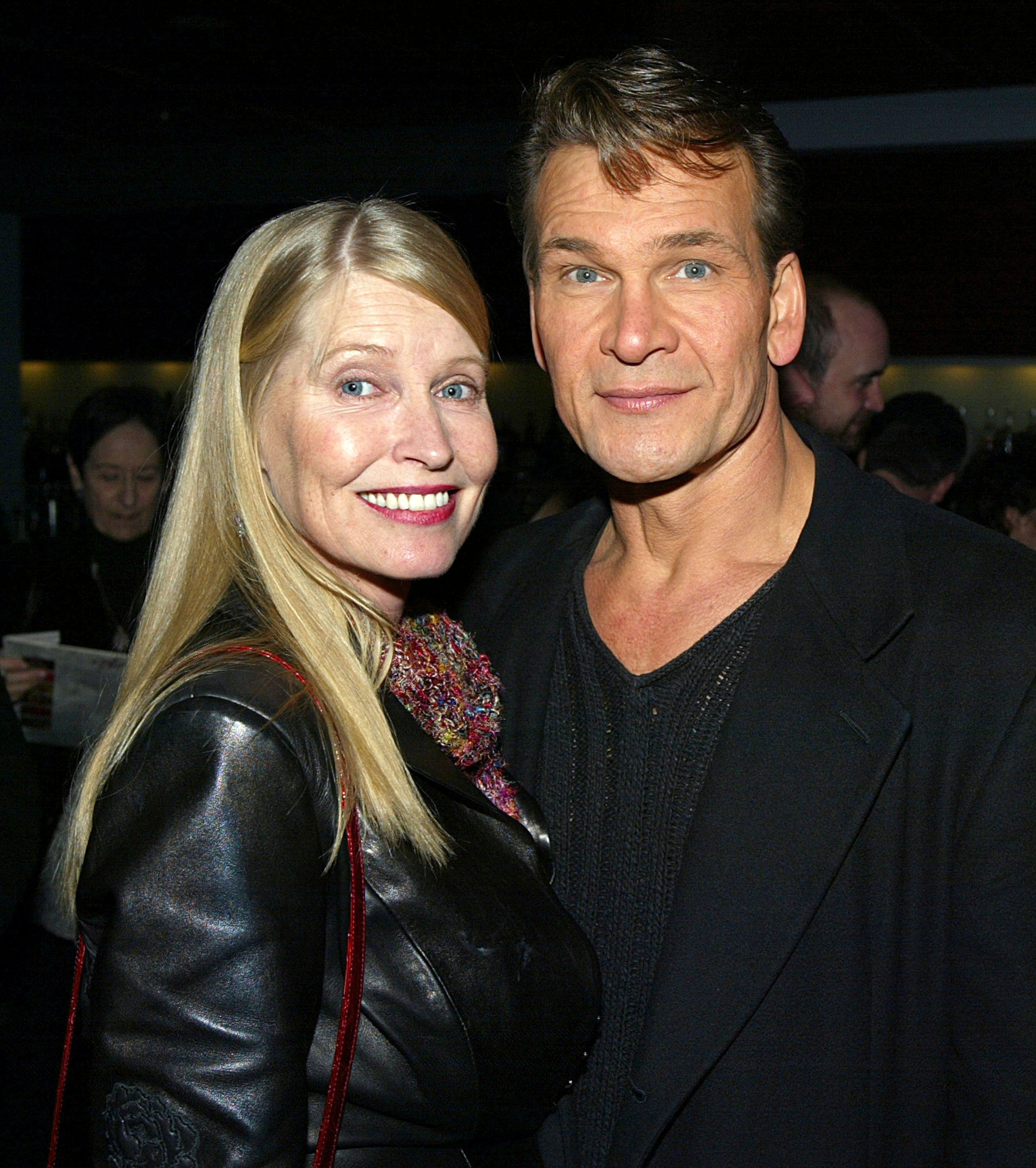 Patrick Swayze and Lisa Niemi in California 2004. | Source: Getty Images