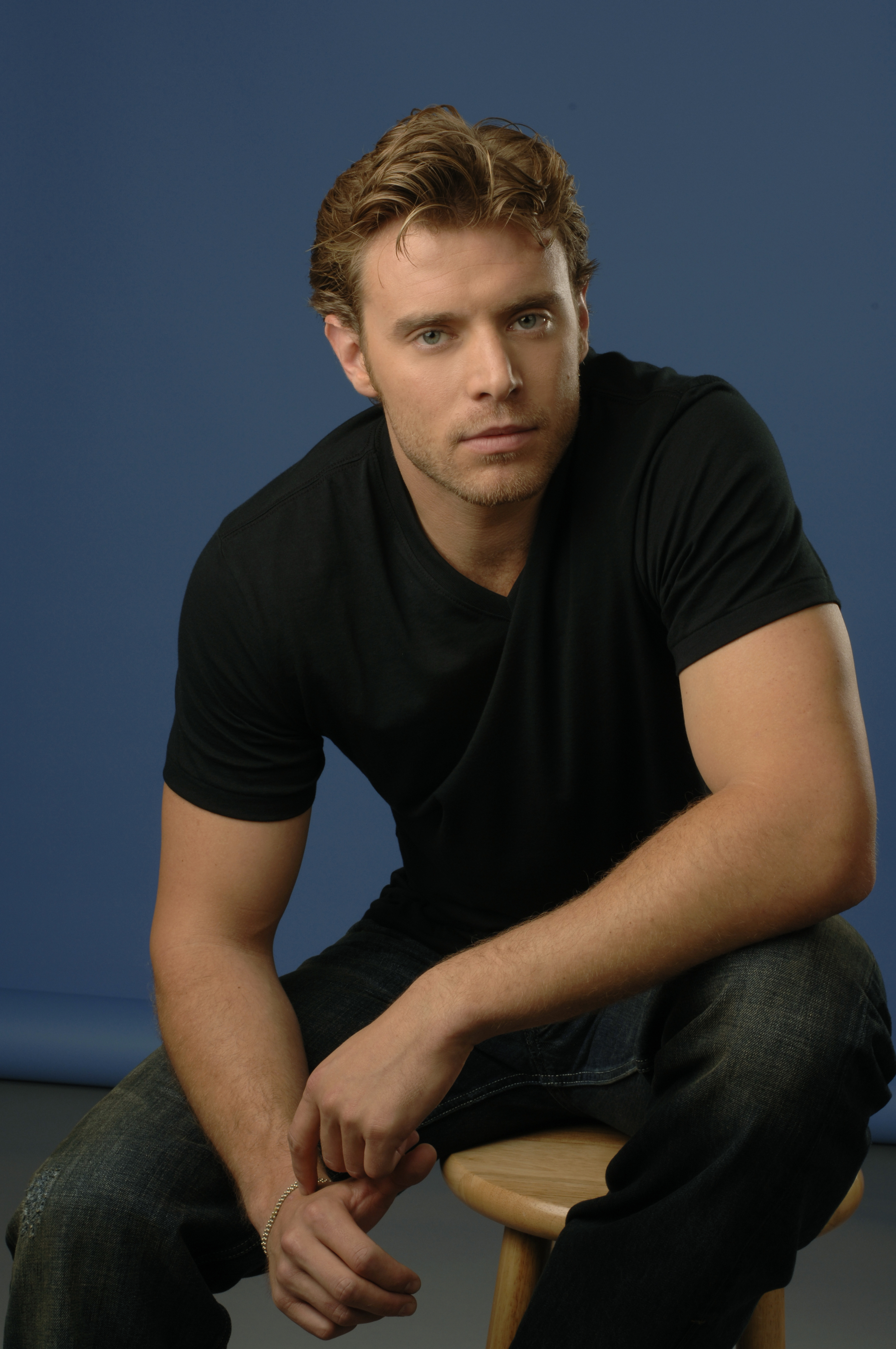 Billy Miller during a photoshoot for "All My Children" in 2007 | Source: Getty images