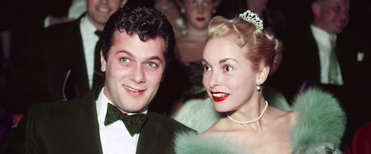 Tony Curtis and Janet Leigh at a formal event, circa 1955 | Source: Getty Images