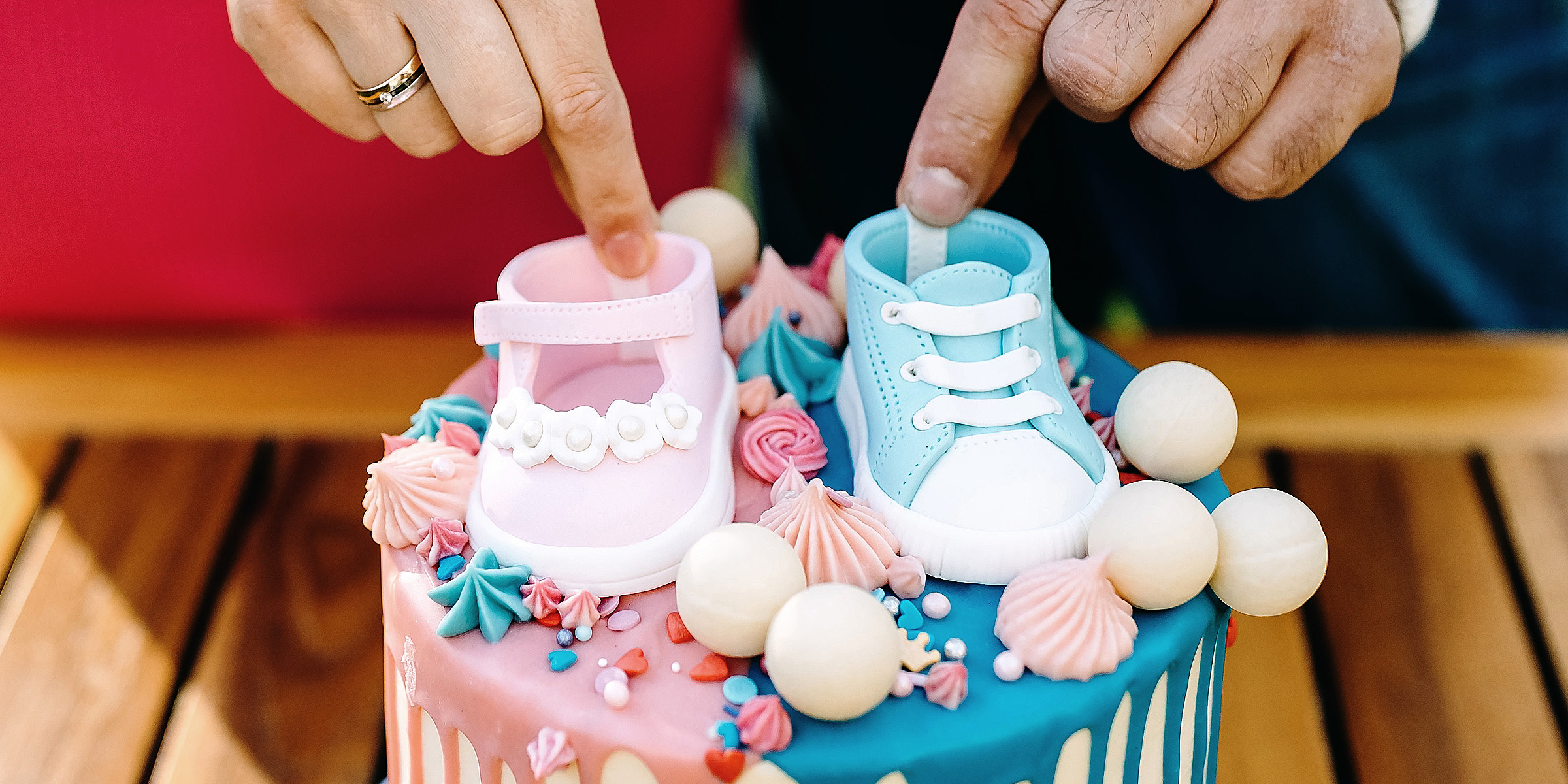 A cake | Source: Shutterstock