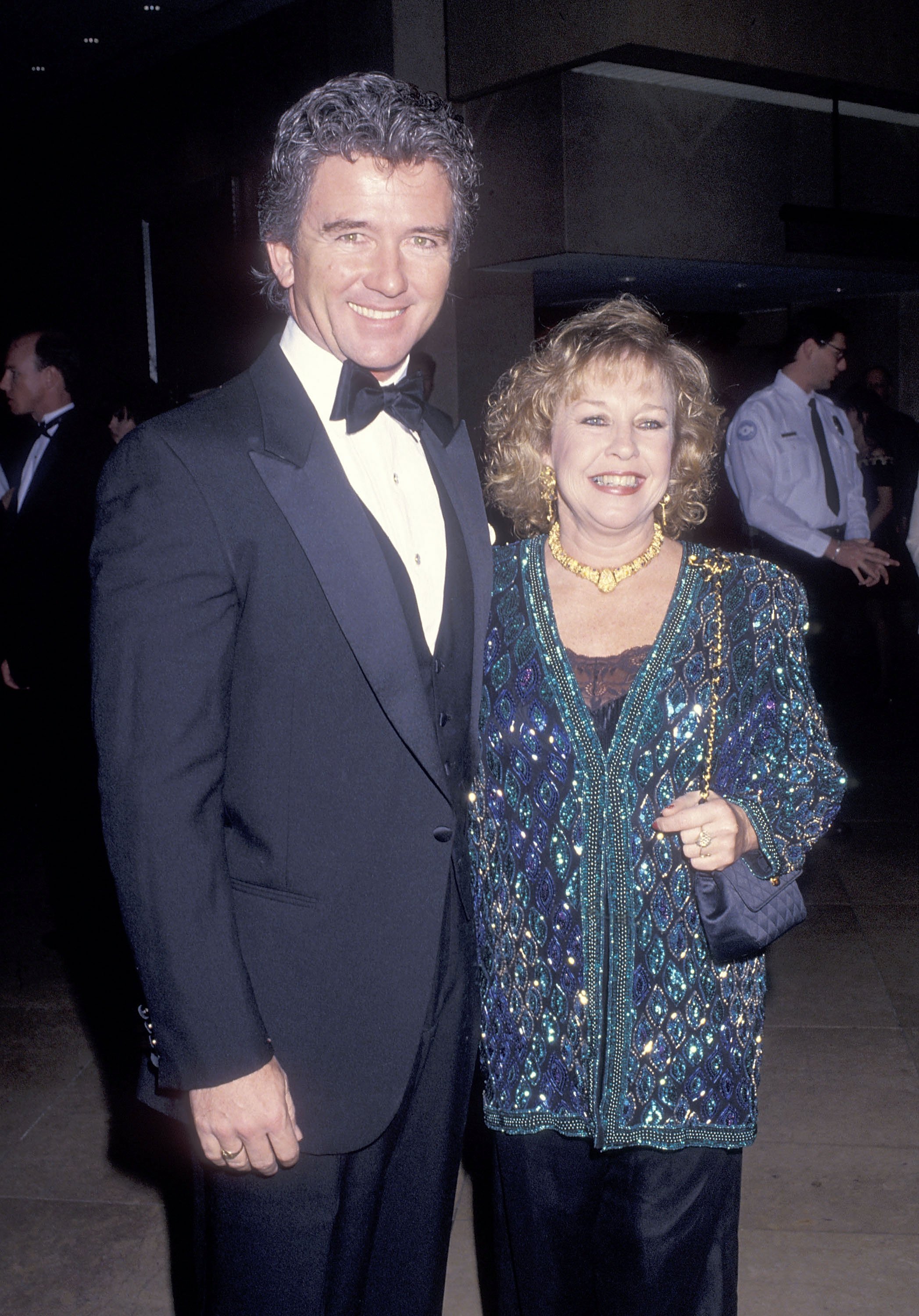 Patrick Duffy and wife Carlyn on December 2, 1992, at Beverly Hilton Hotel in Beverly Hills, California. | Source: Getty Images